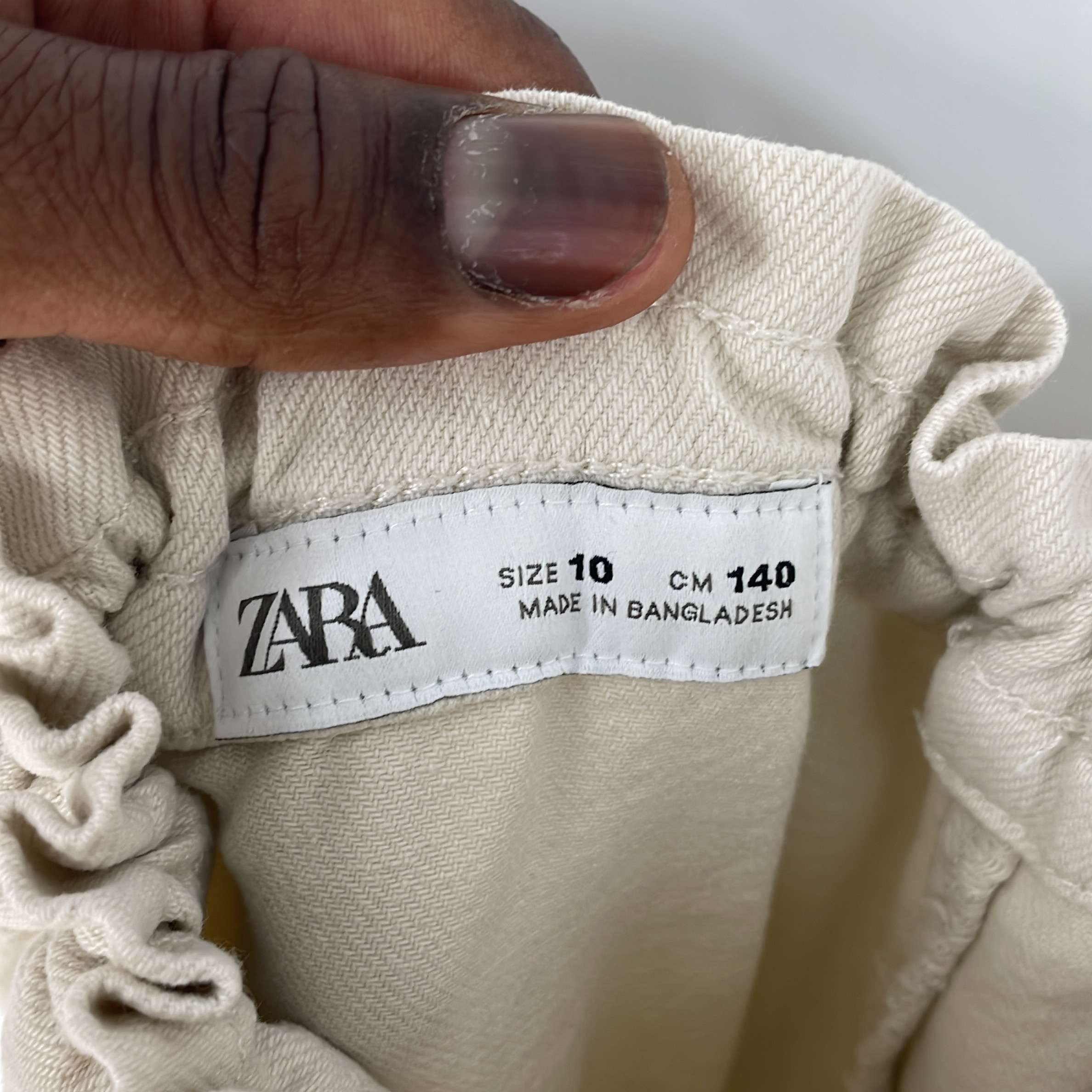 1-Pantalon Zara Kids 10 ans