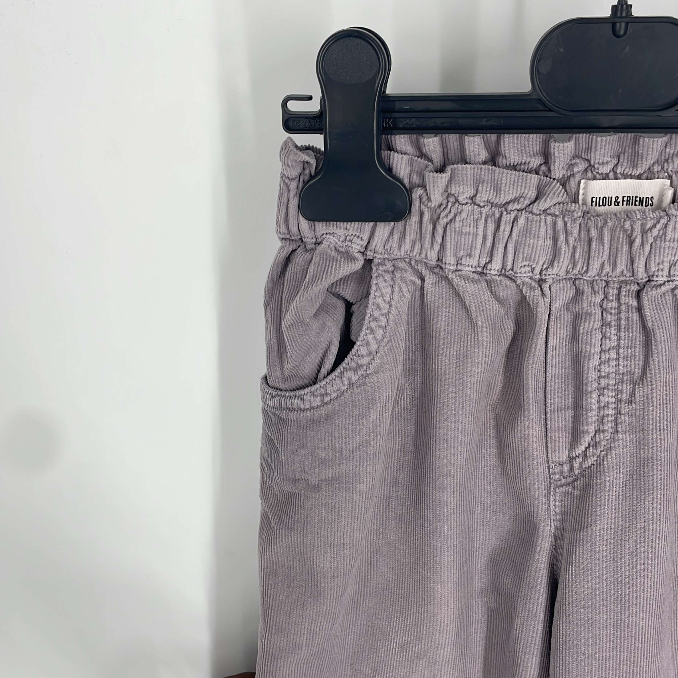 1-Pantalon Filou & friends 4 ans