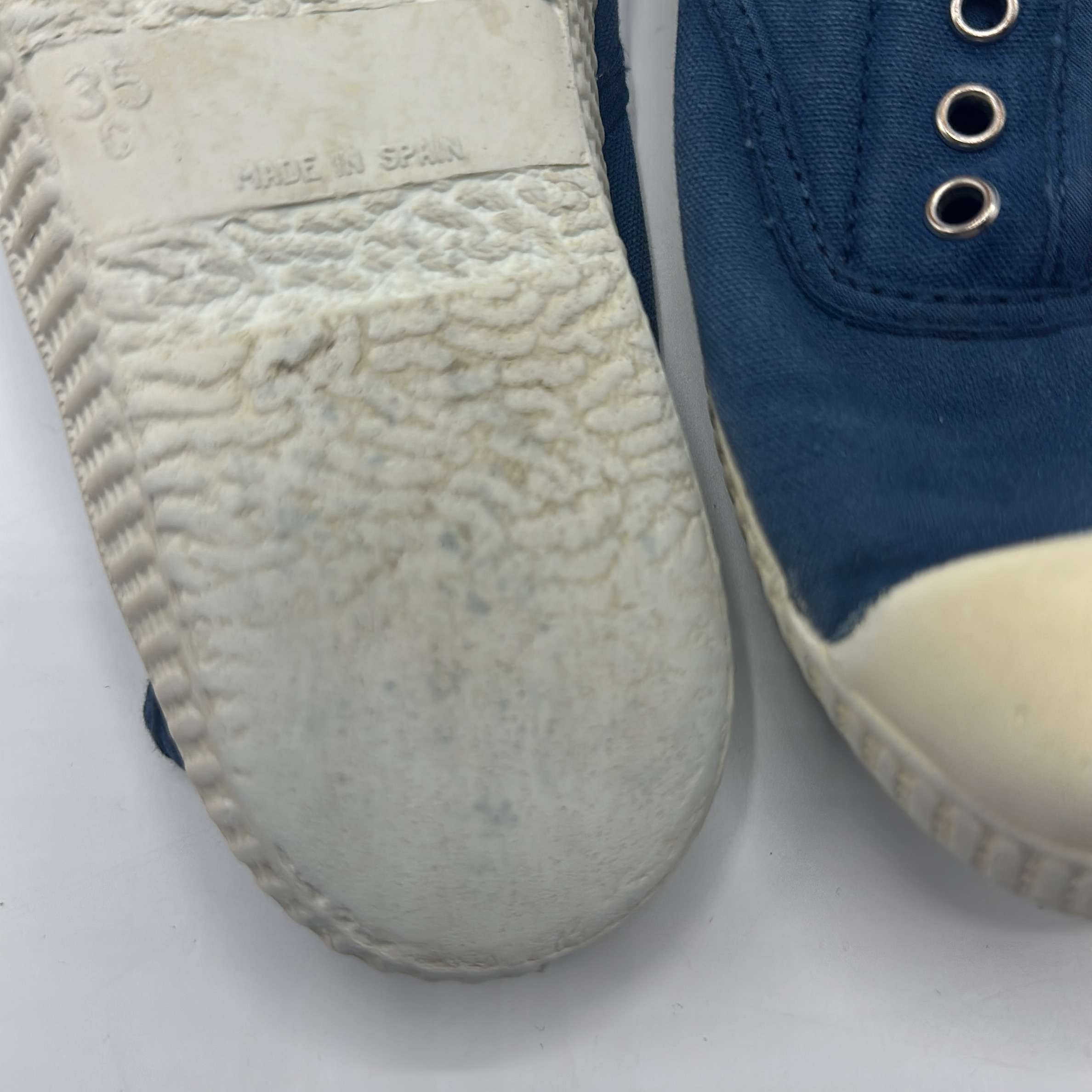 2-Chaussures Cienta Taille 35