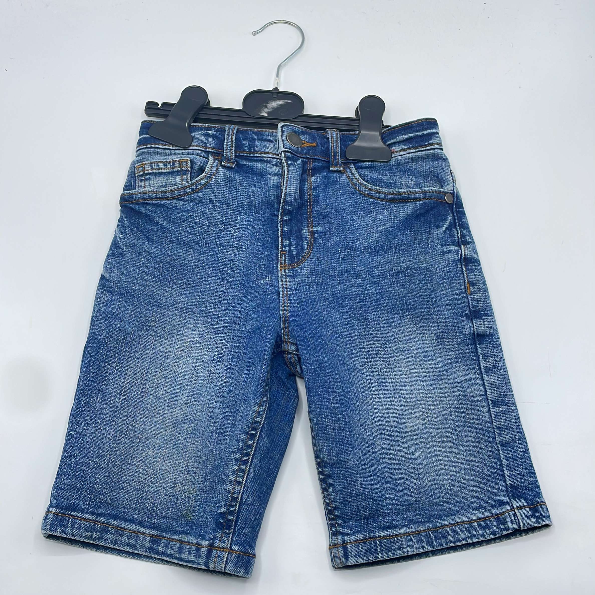0-Short Next 8 ans