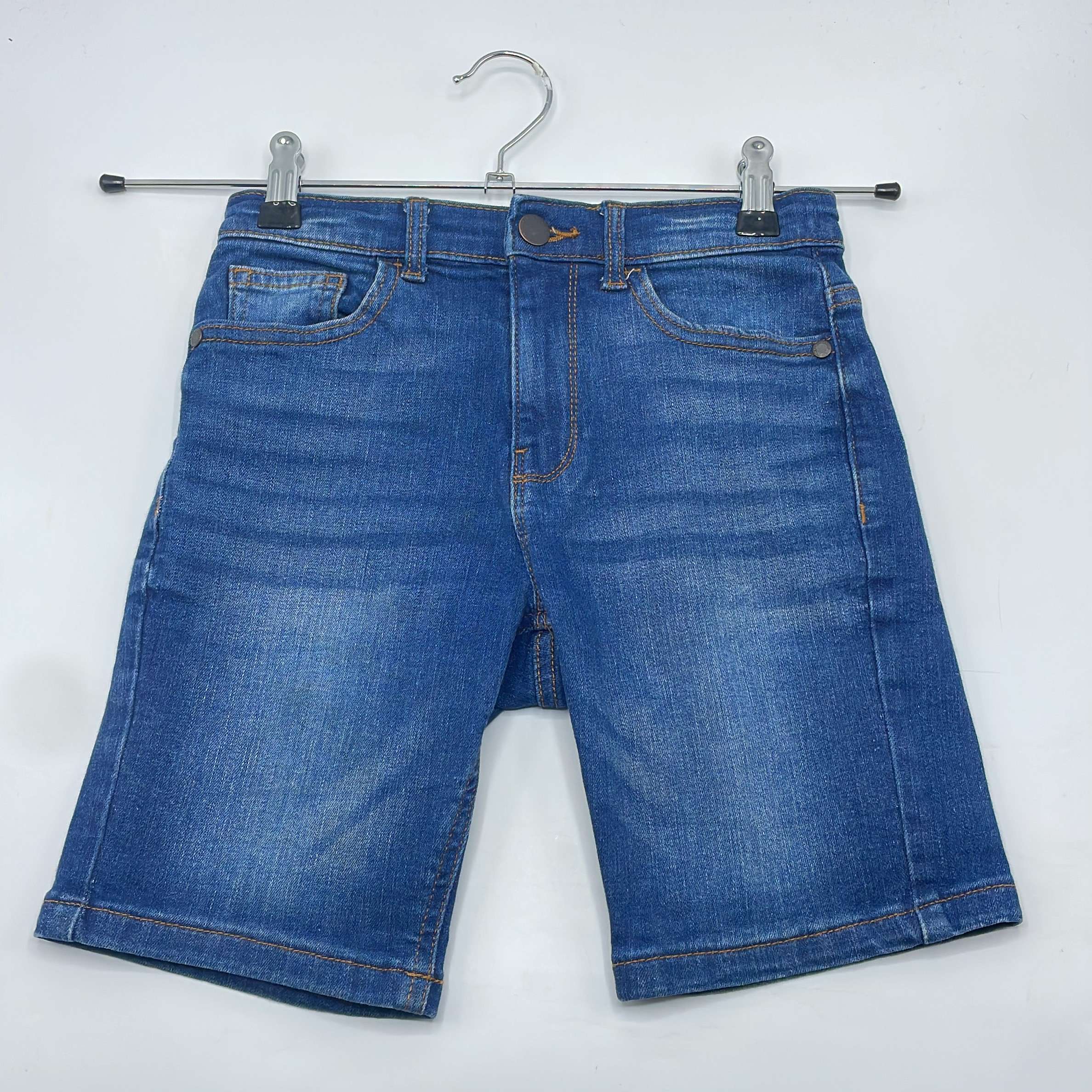 0-Short Next 8 ans