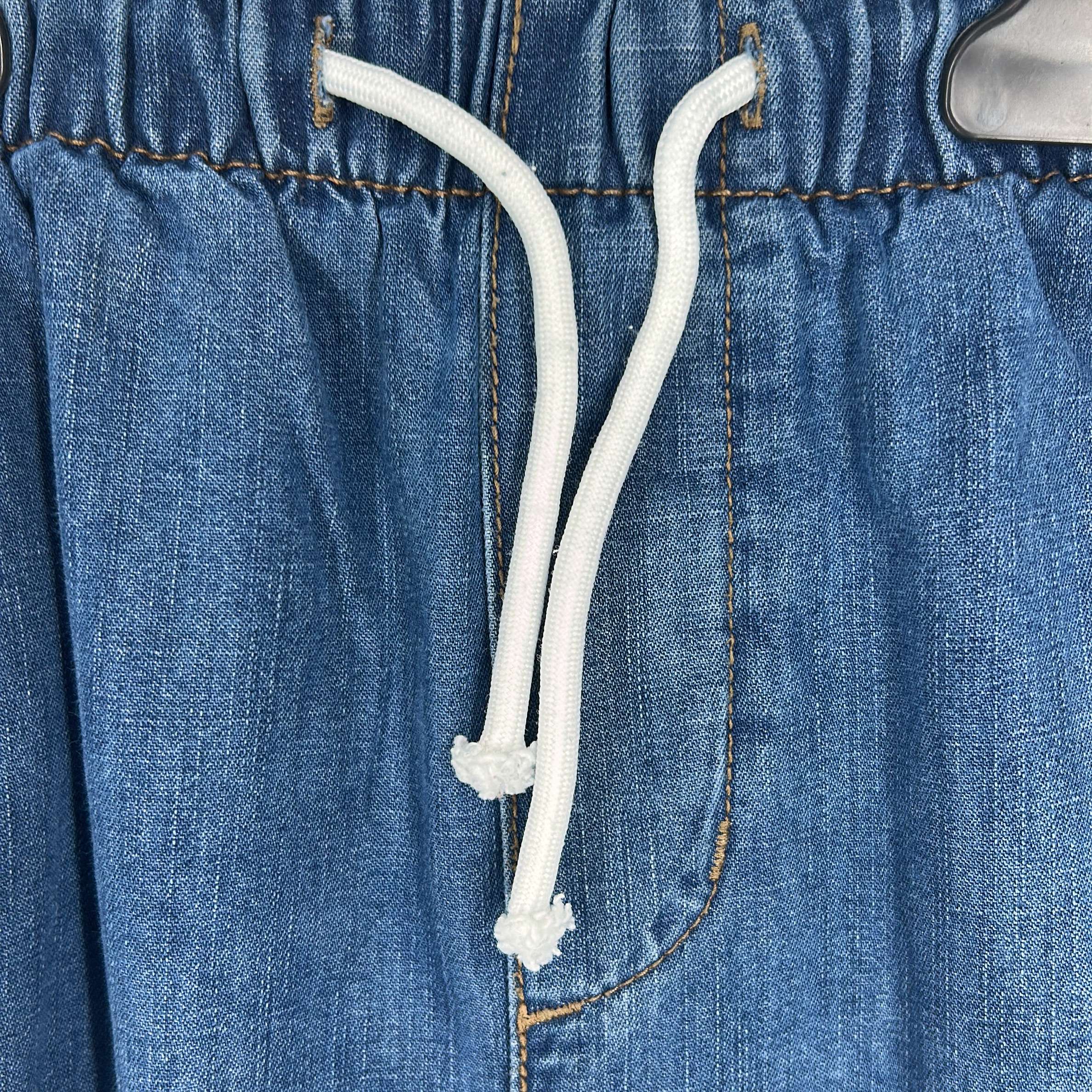 1-Jeans H&M 7-8 Ans