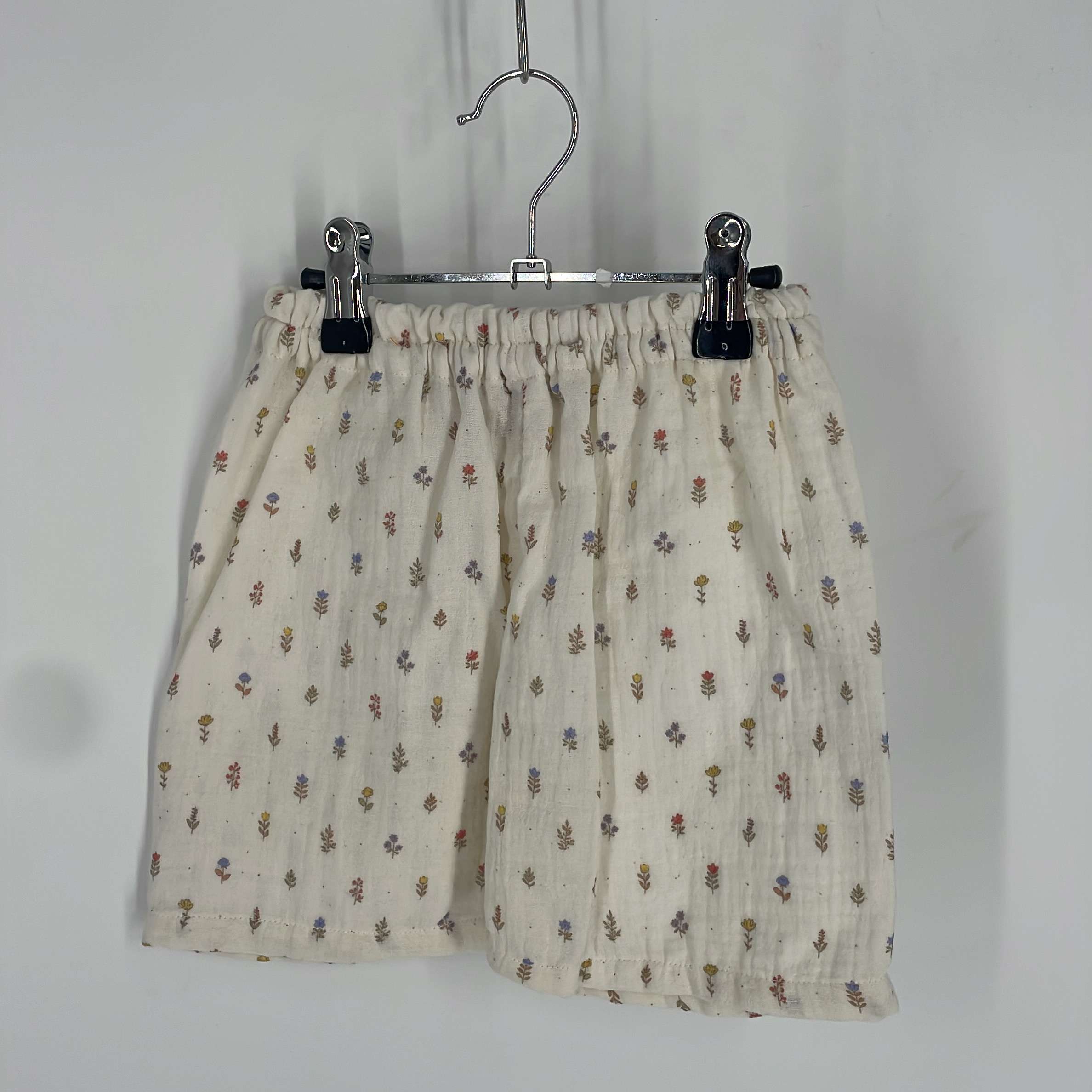 0-Short Marque Inconnue 3-4 Ans