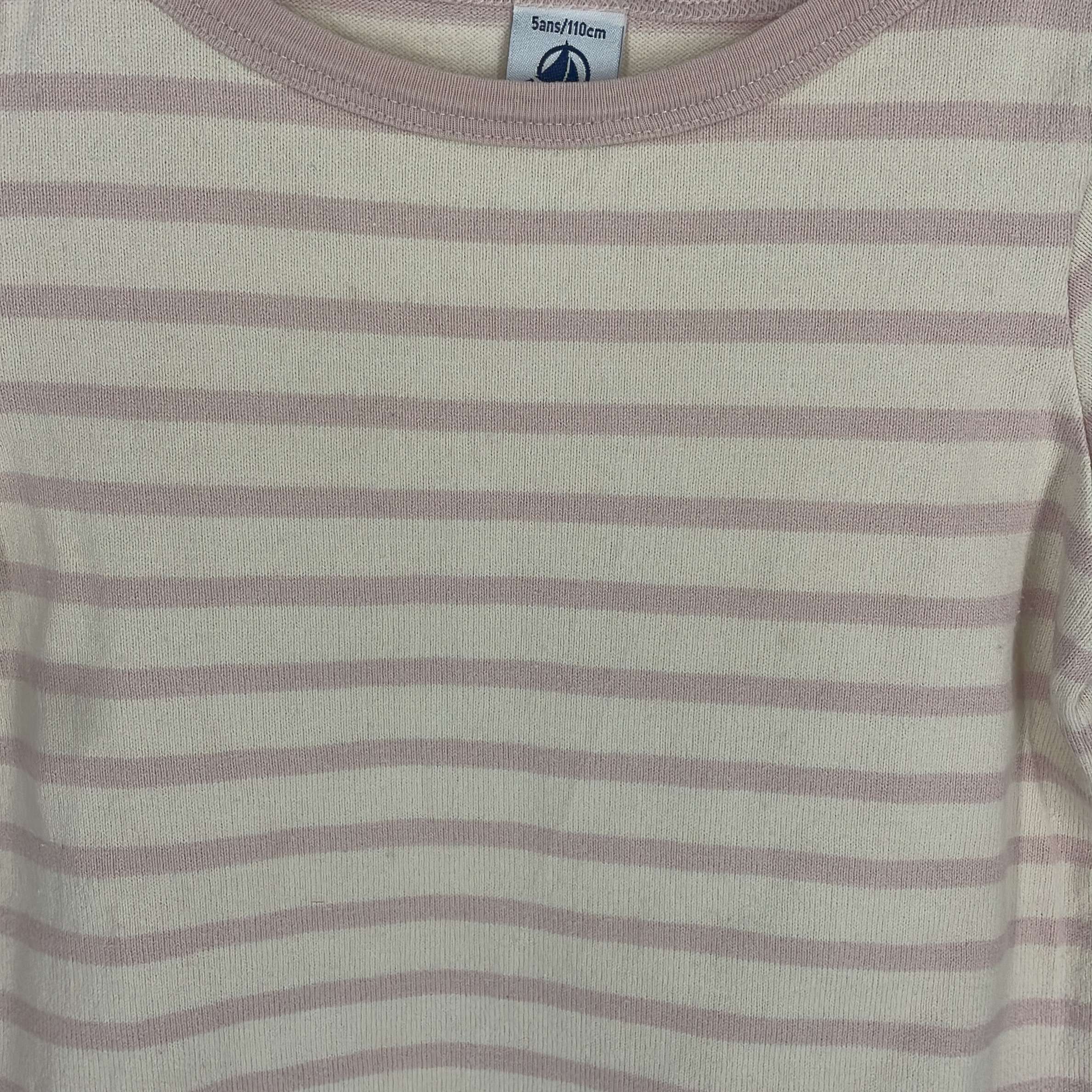 1-T-shirt manches longues Petit Bateau 5 ans