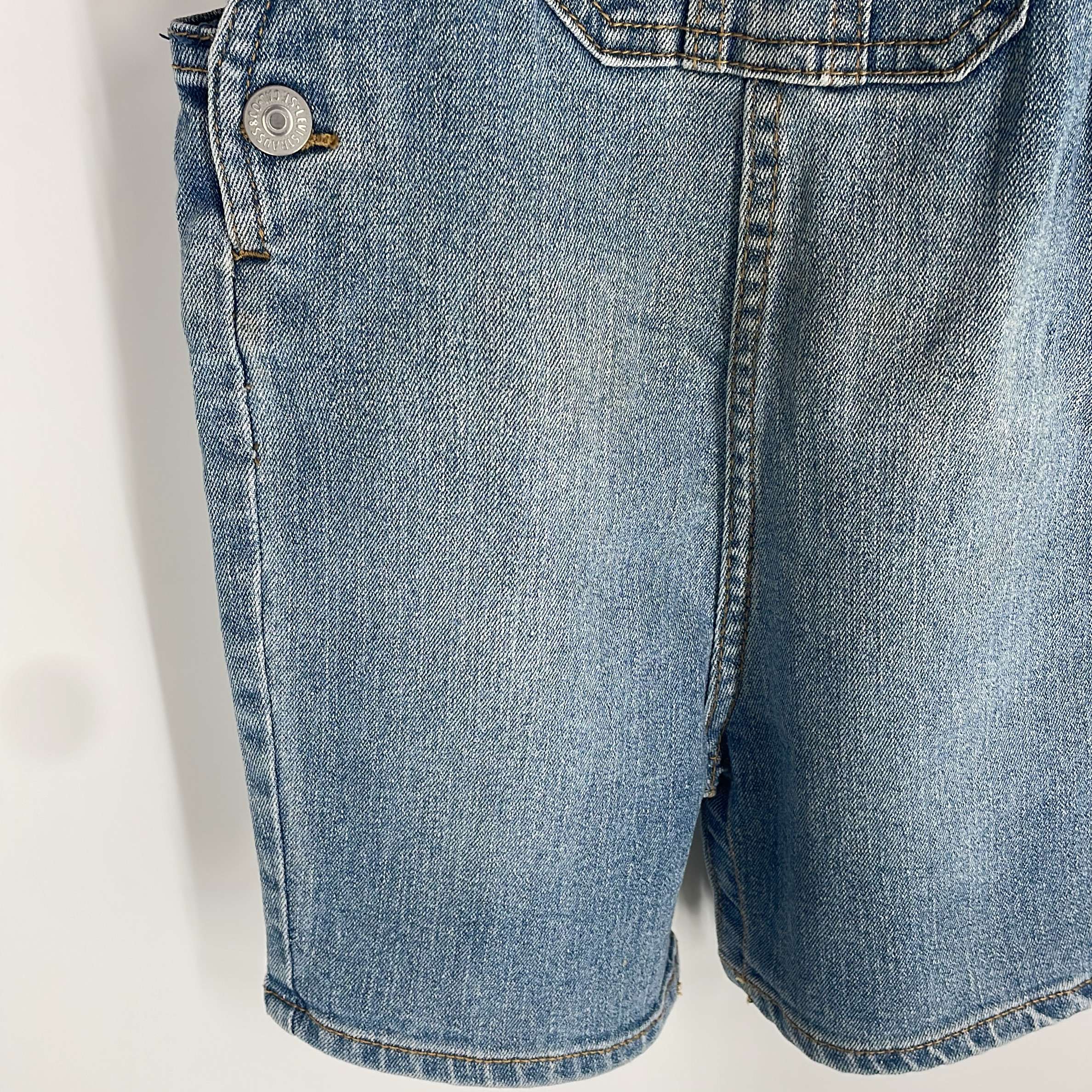 2-Salopette (courte) Levi'S 18 mois