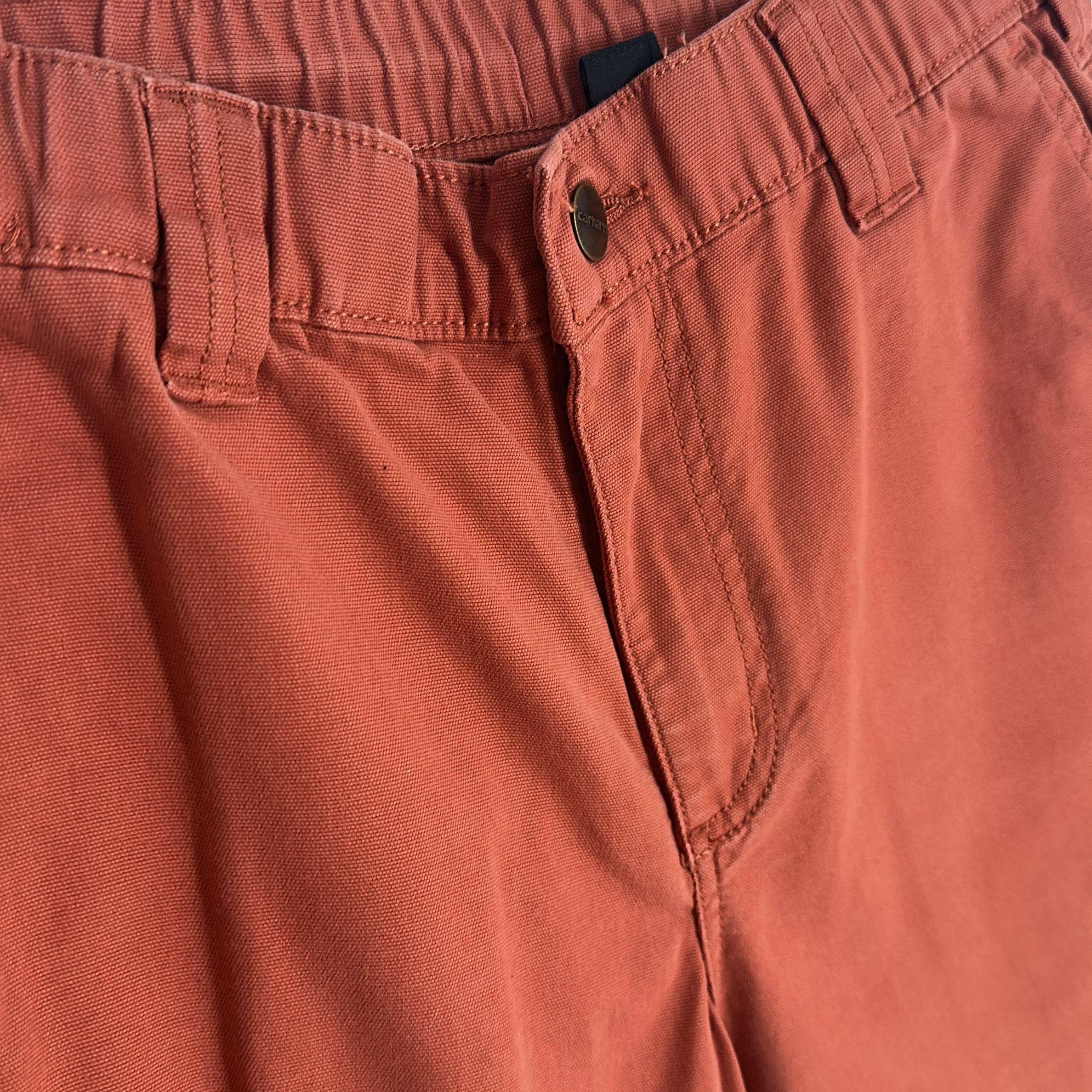 1-Short Carhartt
