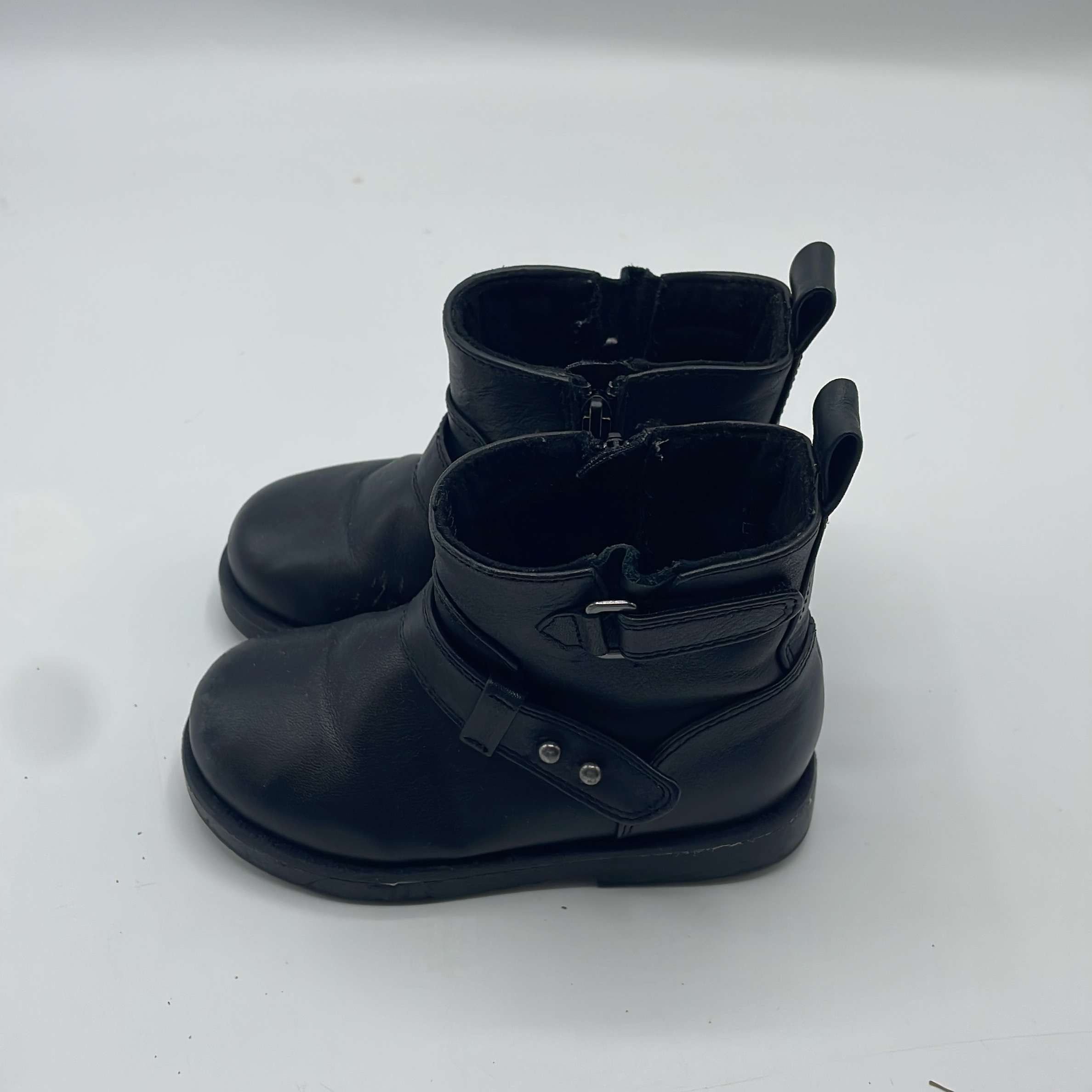 1-Chaussures Zara Baby Taille 24