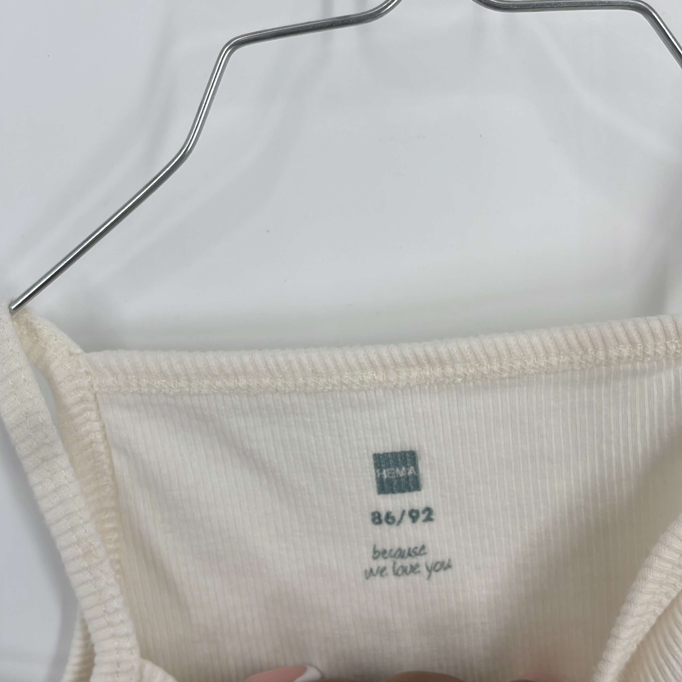 1-Body Hema 18-24 Mois