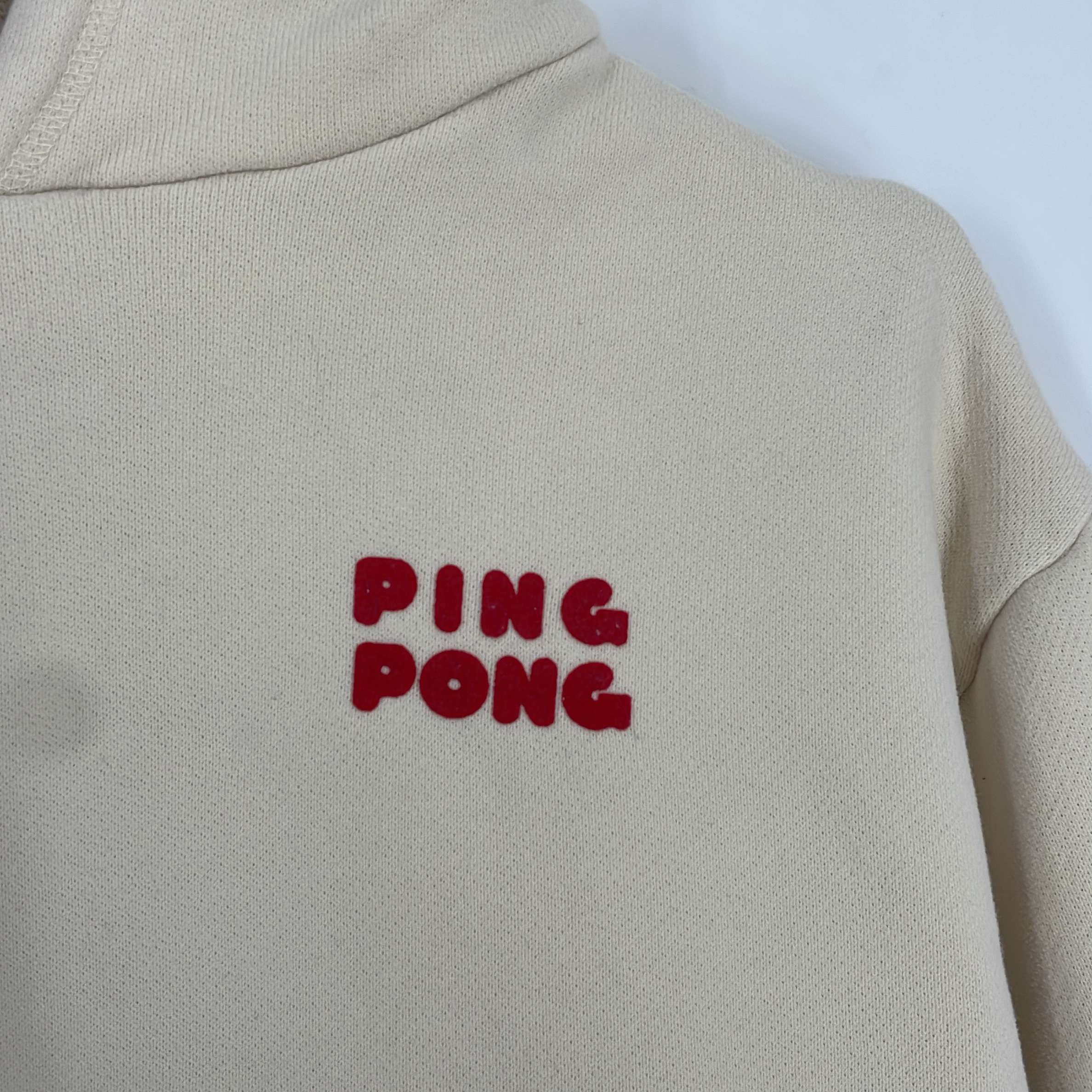 2-Sweat Marque Inconnue 8 ans