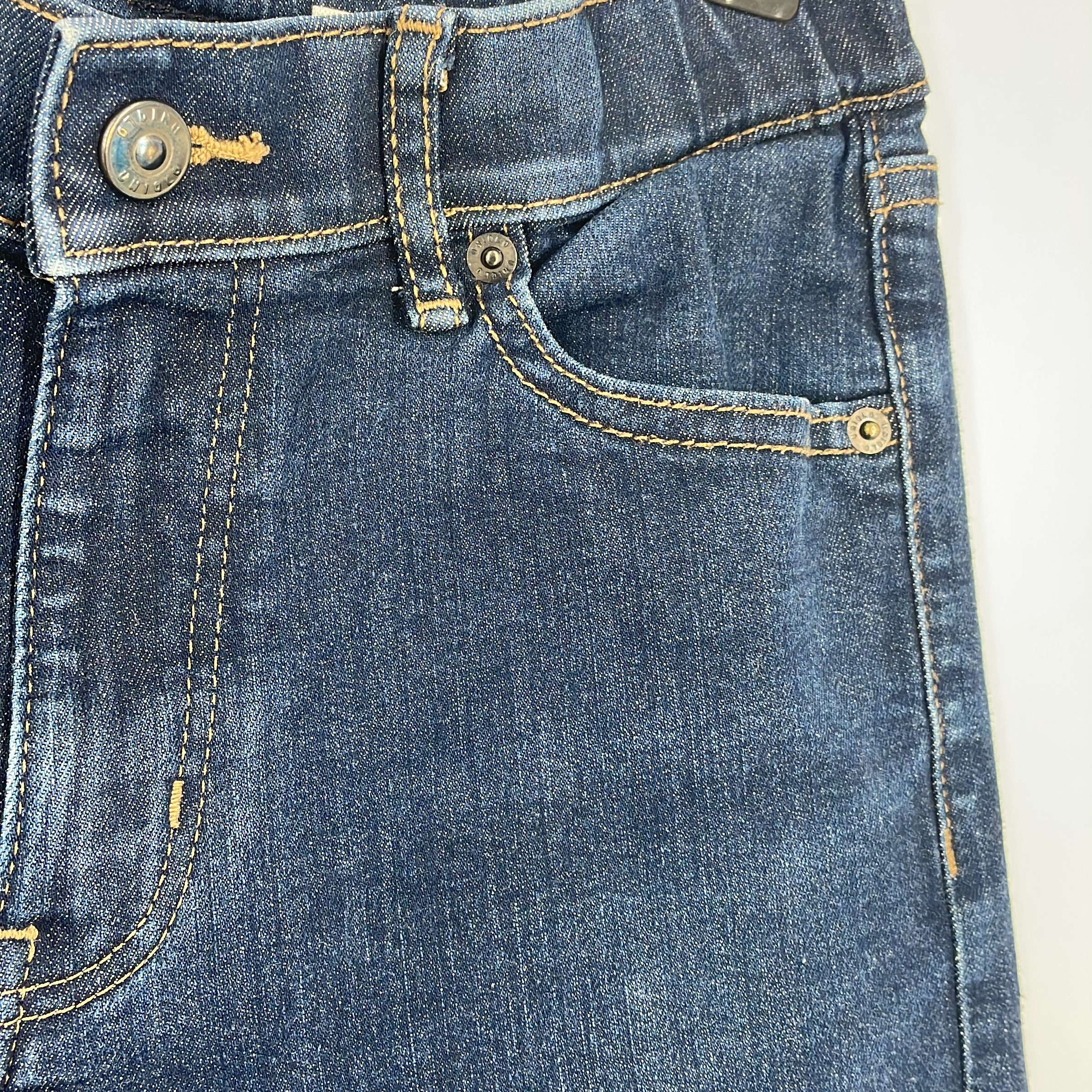 2-Jeans Uniqlo 9-10 Ans