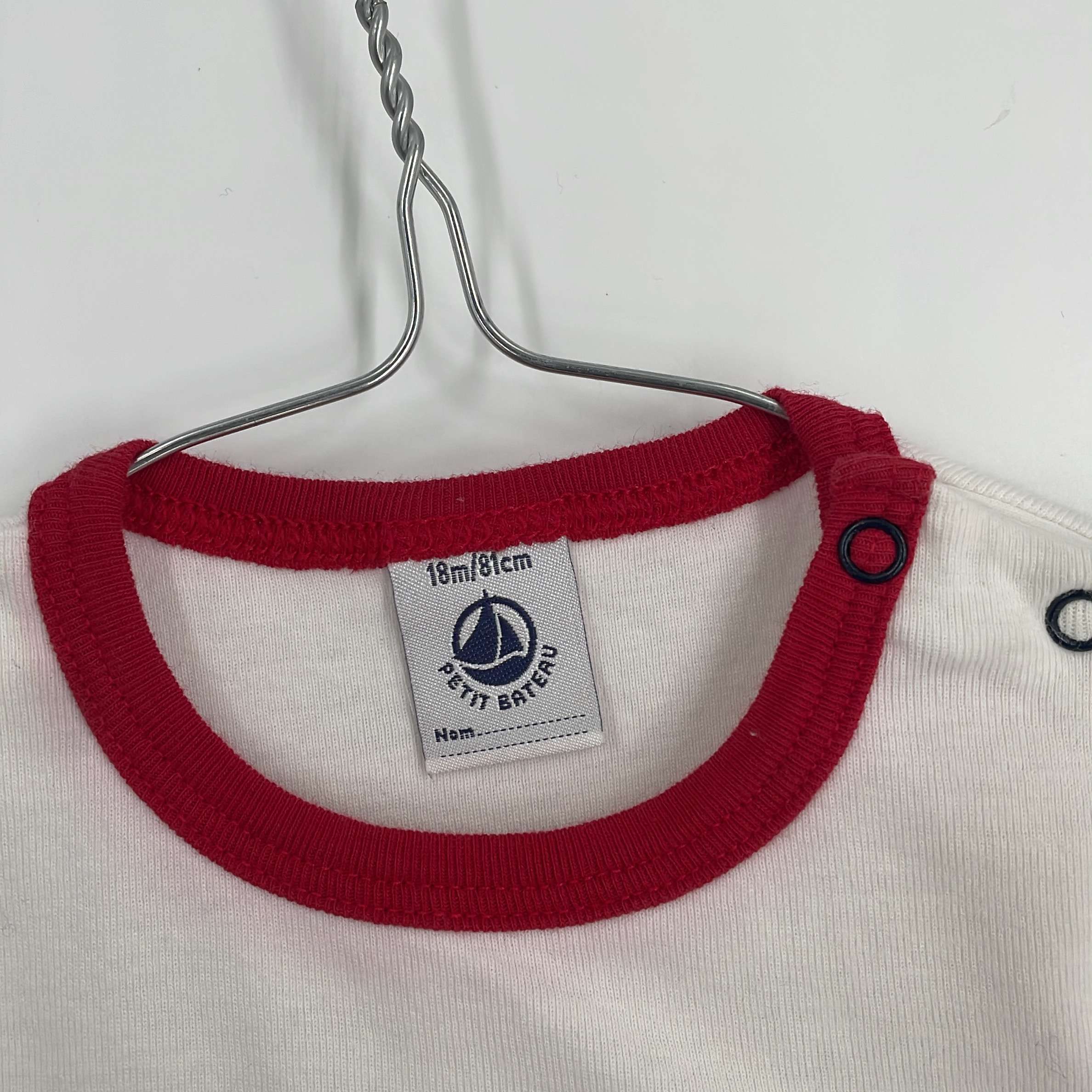 1-T-shirt manches courtes Petit Bateau 18 mois