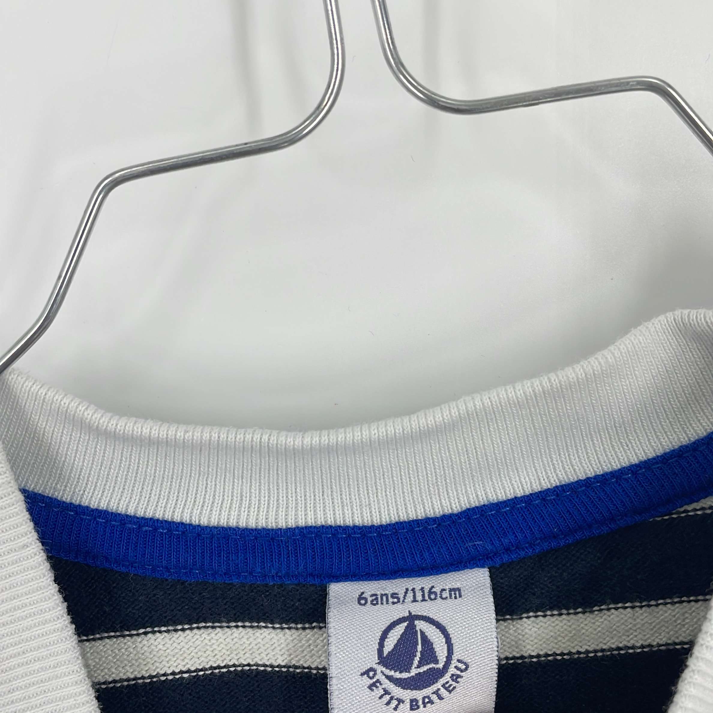 1-Pull Petit Bateau 6 ans
