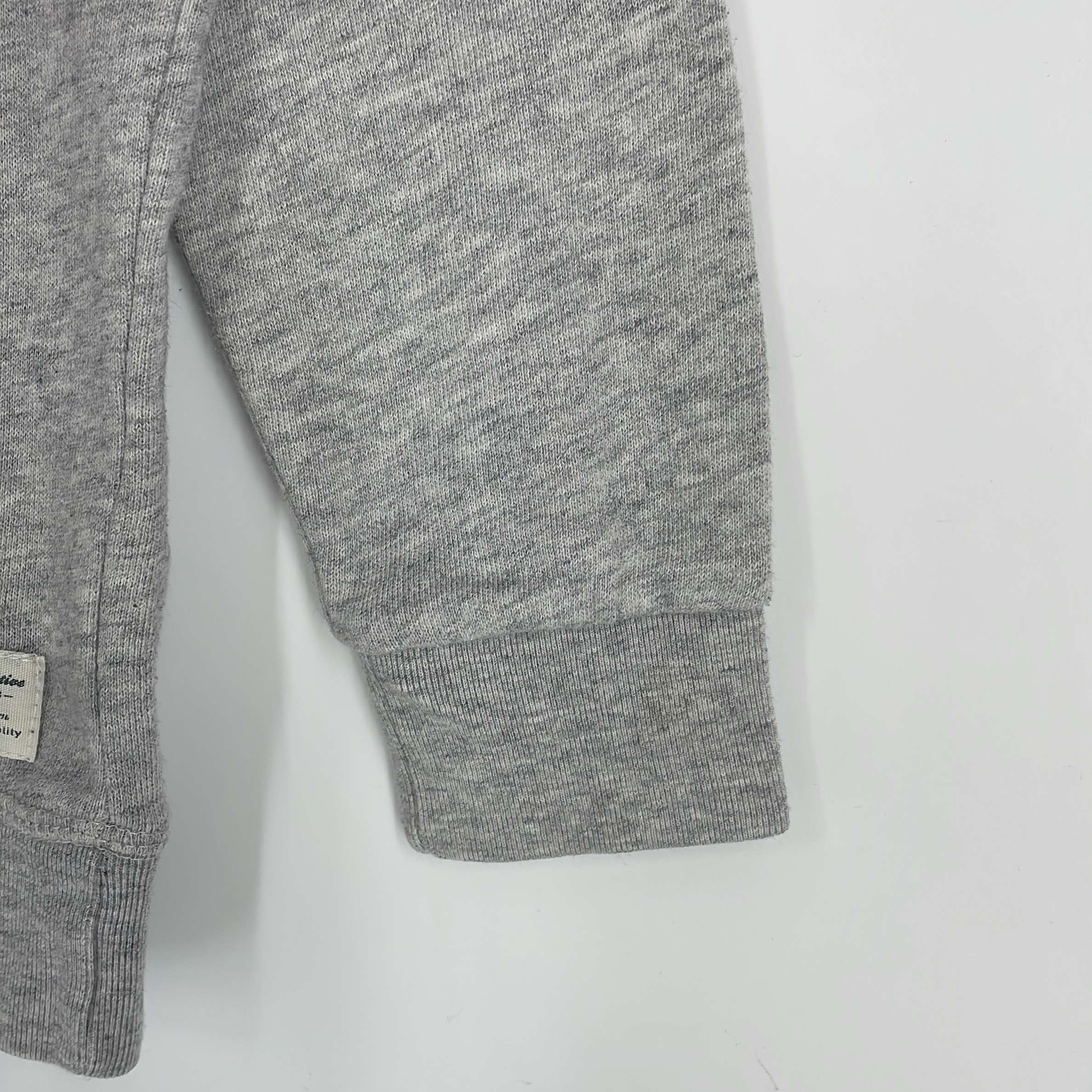2-Sweat American Outfitters 6 ans