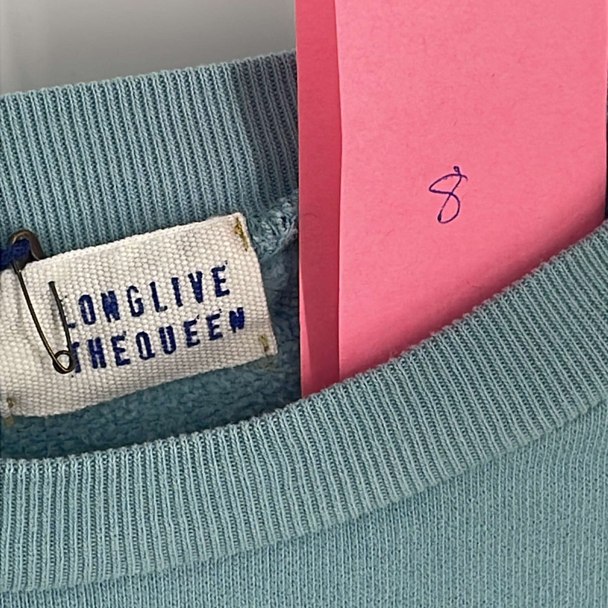 3-Sweat Longlivethequeen 8 ans