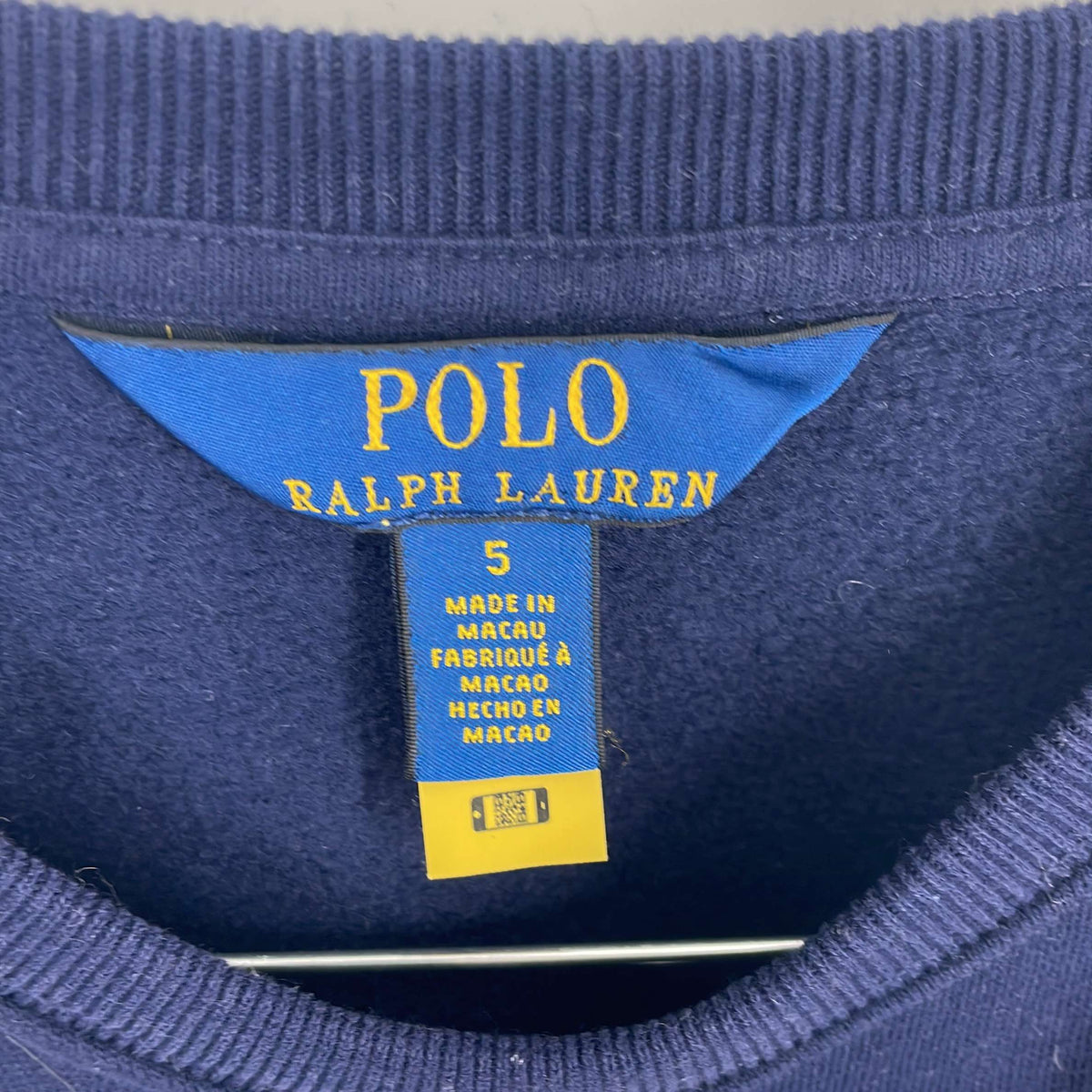 1-Sweat Ralph Lauren 5 ans