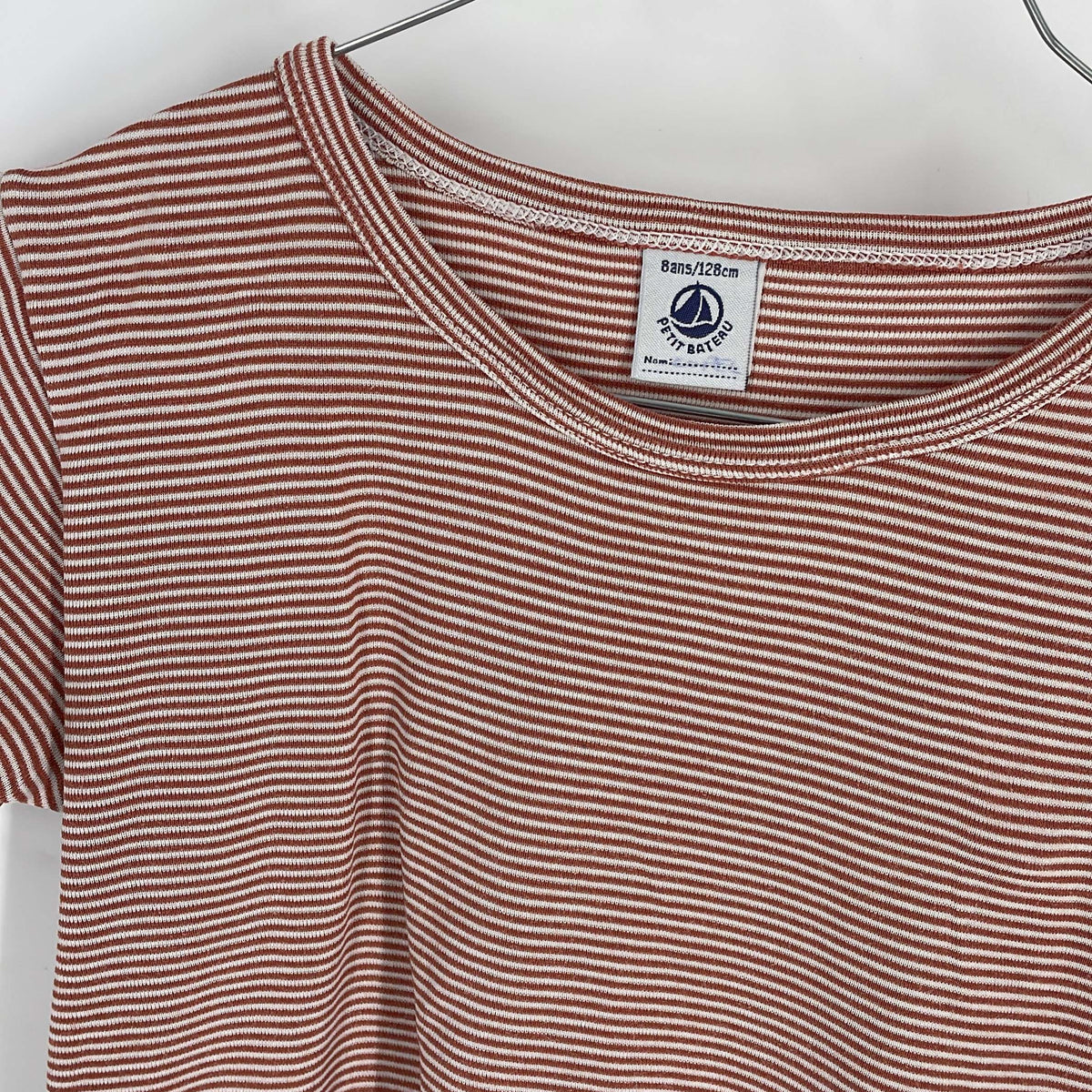 1-T-shirt manches courtes Petit Bateau 8 ans