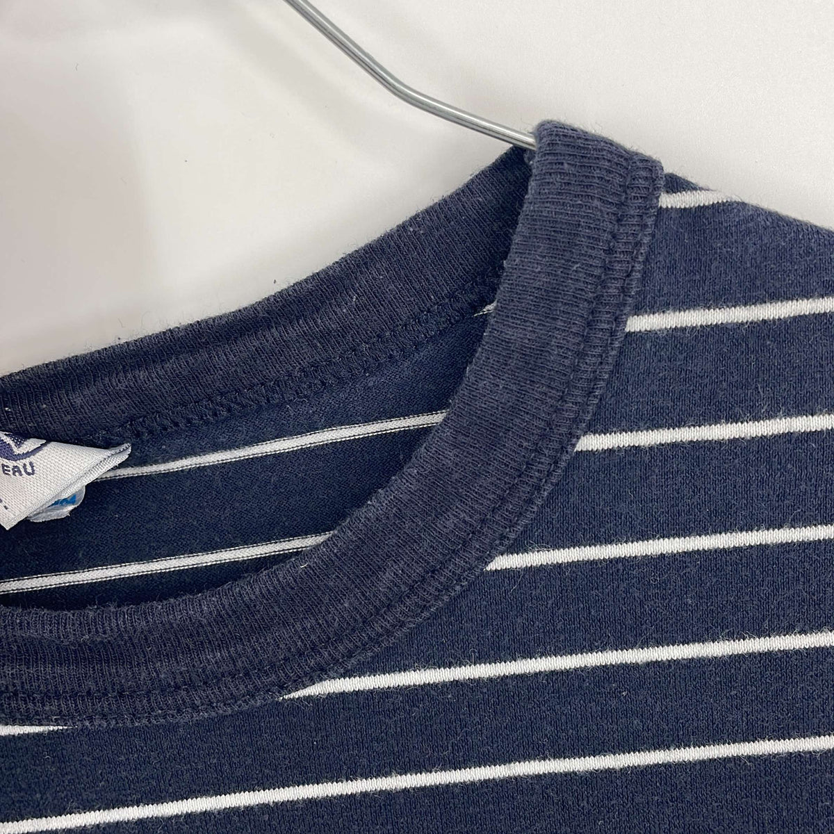 2-T-shirt manches longues Petit Bateau 8 ans