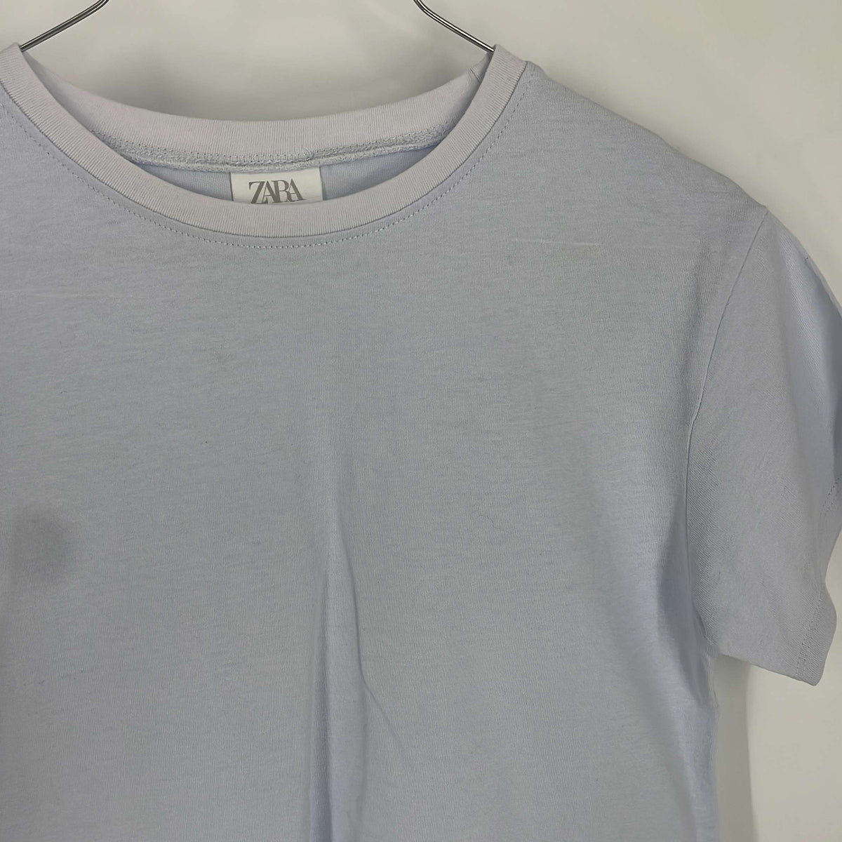 1-T-shirt manches courtes Zara Kids 6-7 Ans
