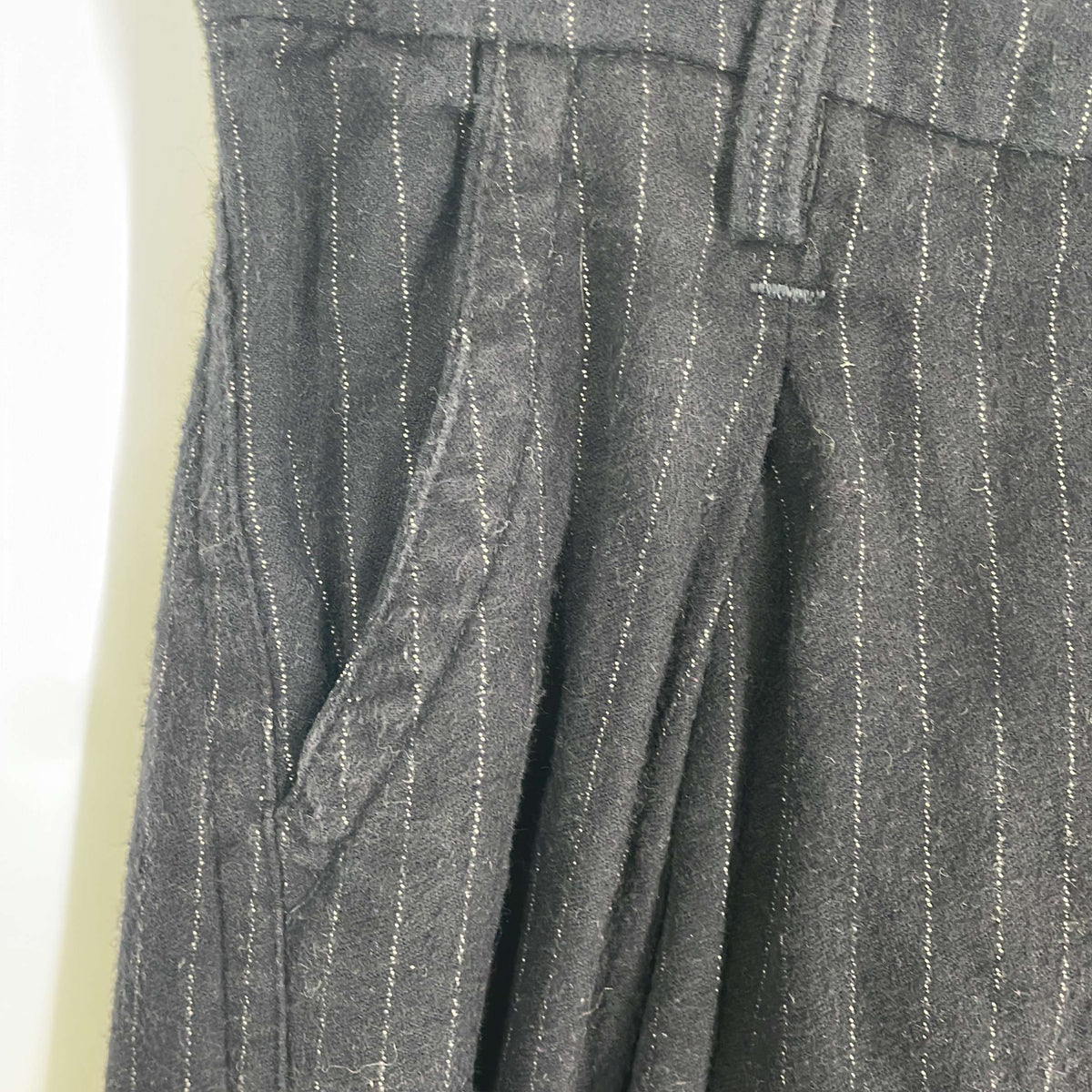 2-Pantalon American Outfitters 8 ans