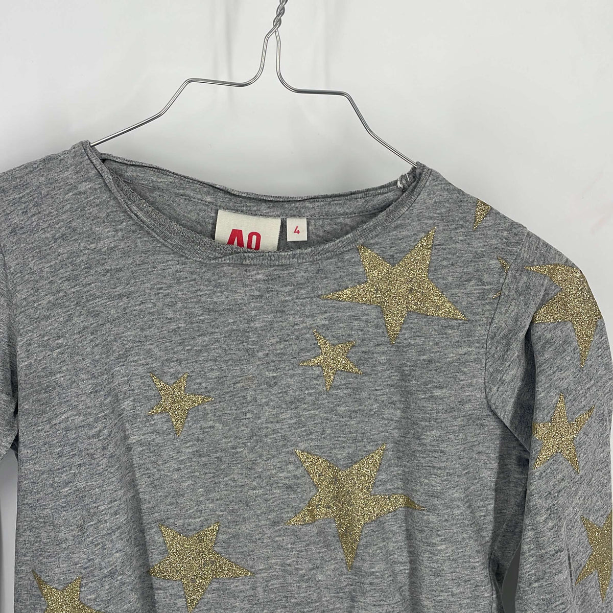 1-T-shirt manches longues American Outfitters 4 ans