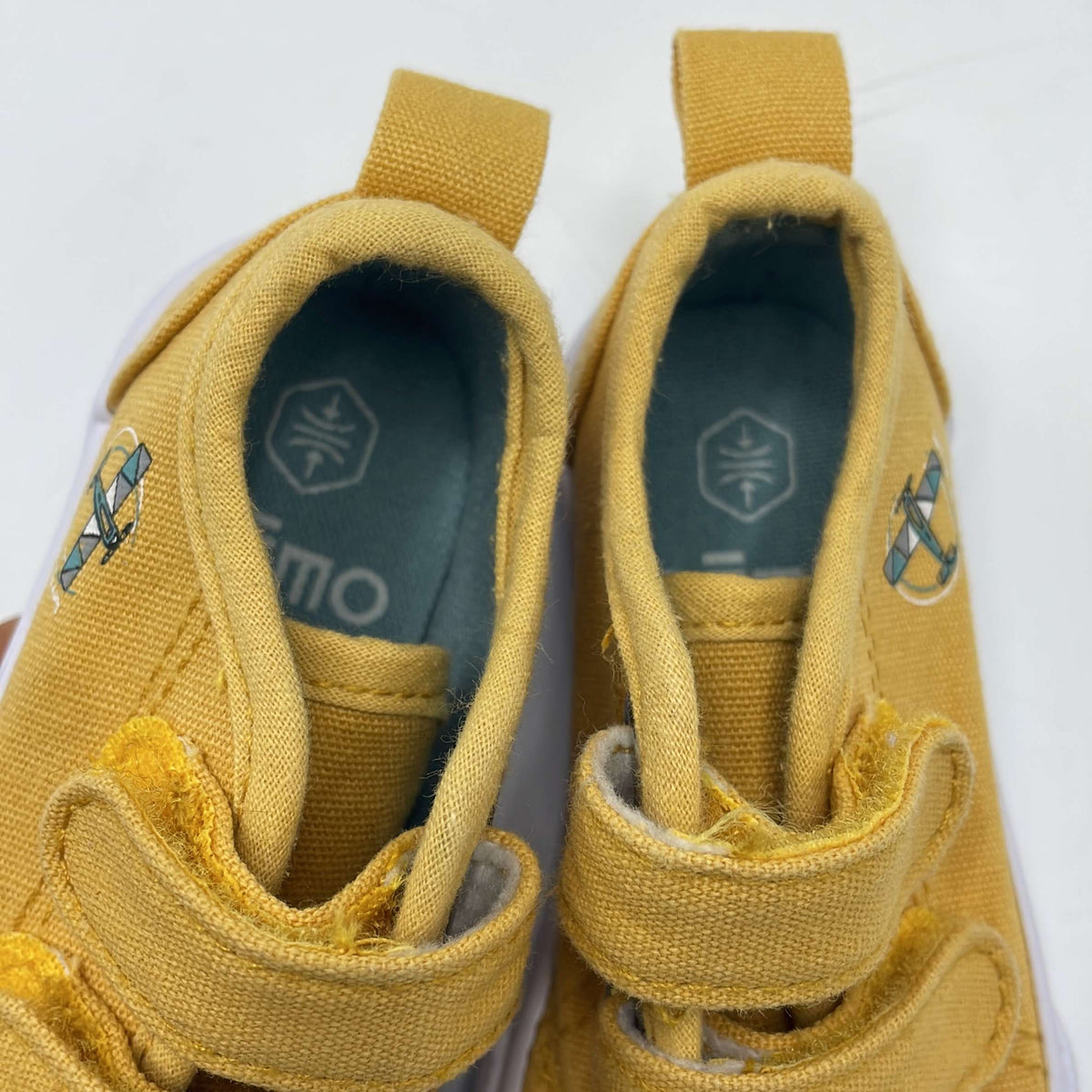 2-Chaussures Marque Inconnue Taille 21