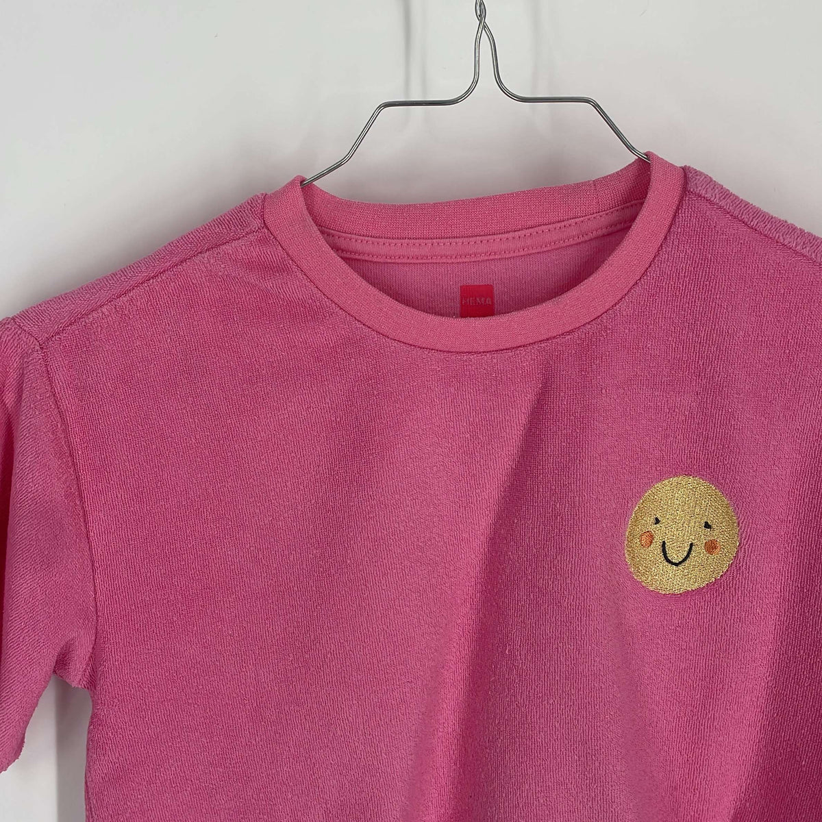 1-T-shirt manches courtes Hema 3-4 Ans