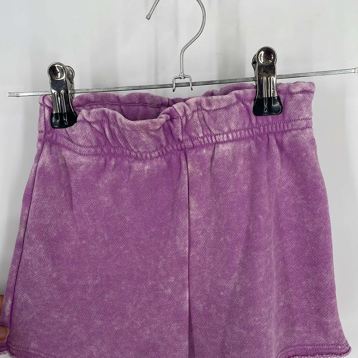 1-Short Marque Inconnue 24 mois