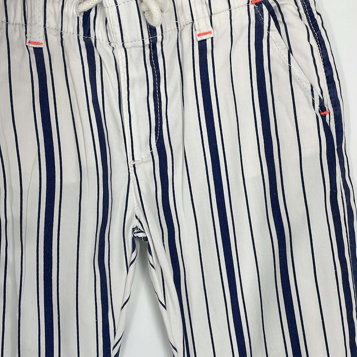 1-Pantalon American Outfitters 8 ans