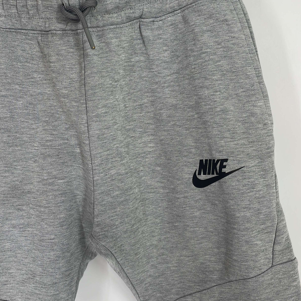 1-Short Nike 8 ans