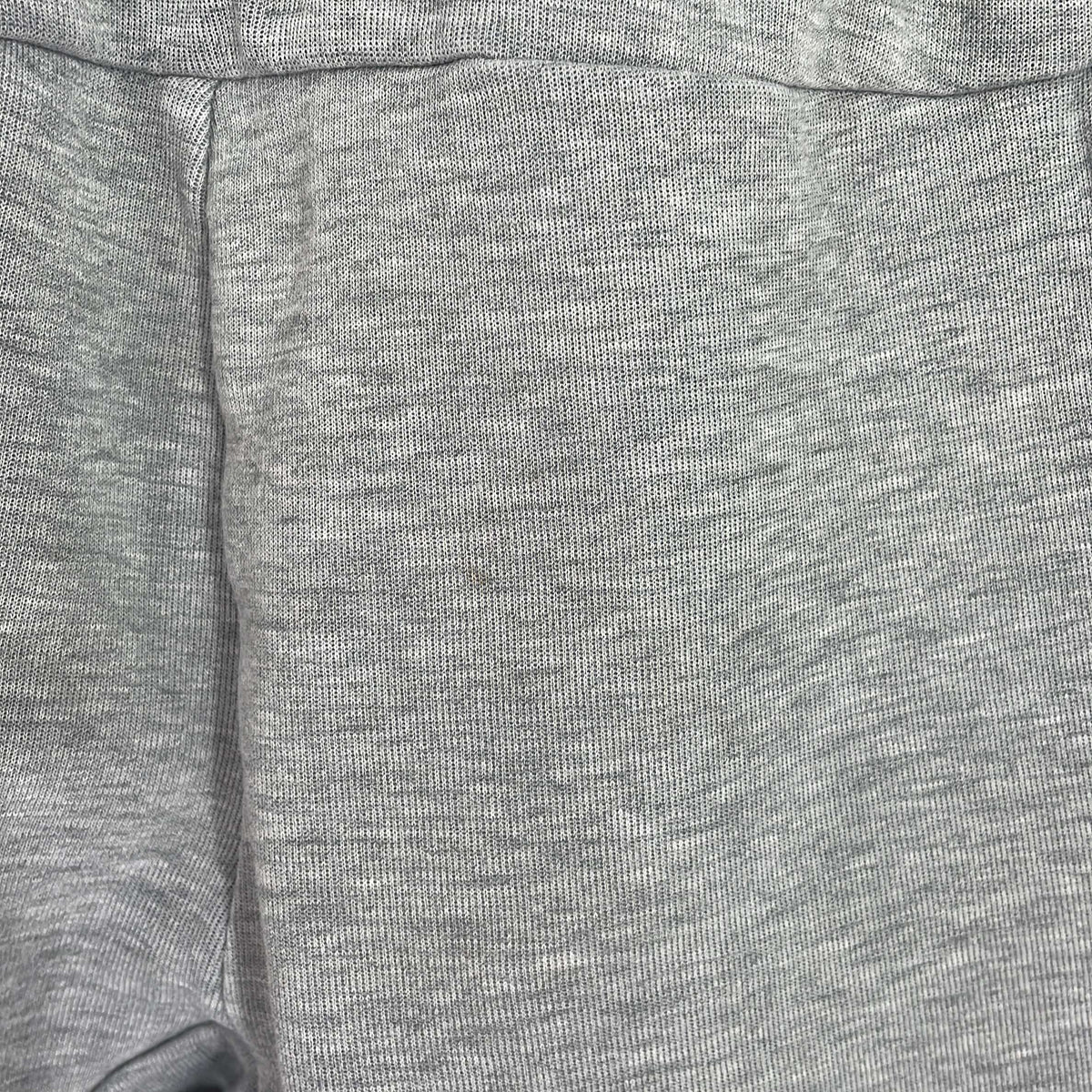 2-Short Nike 8 ans