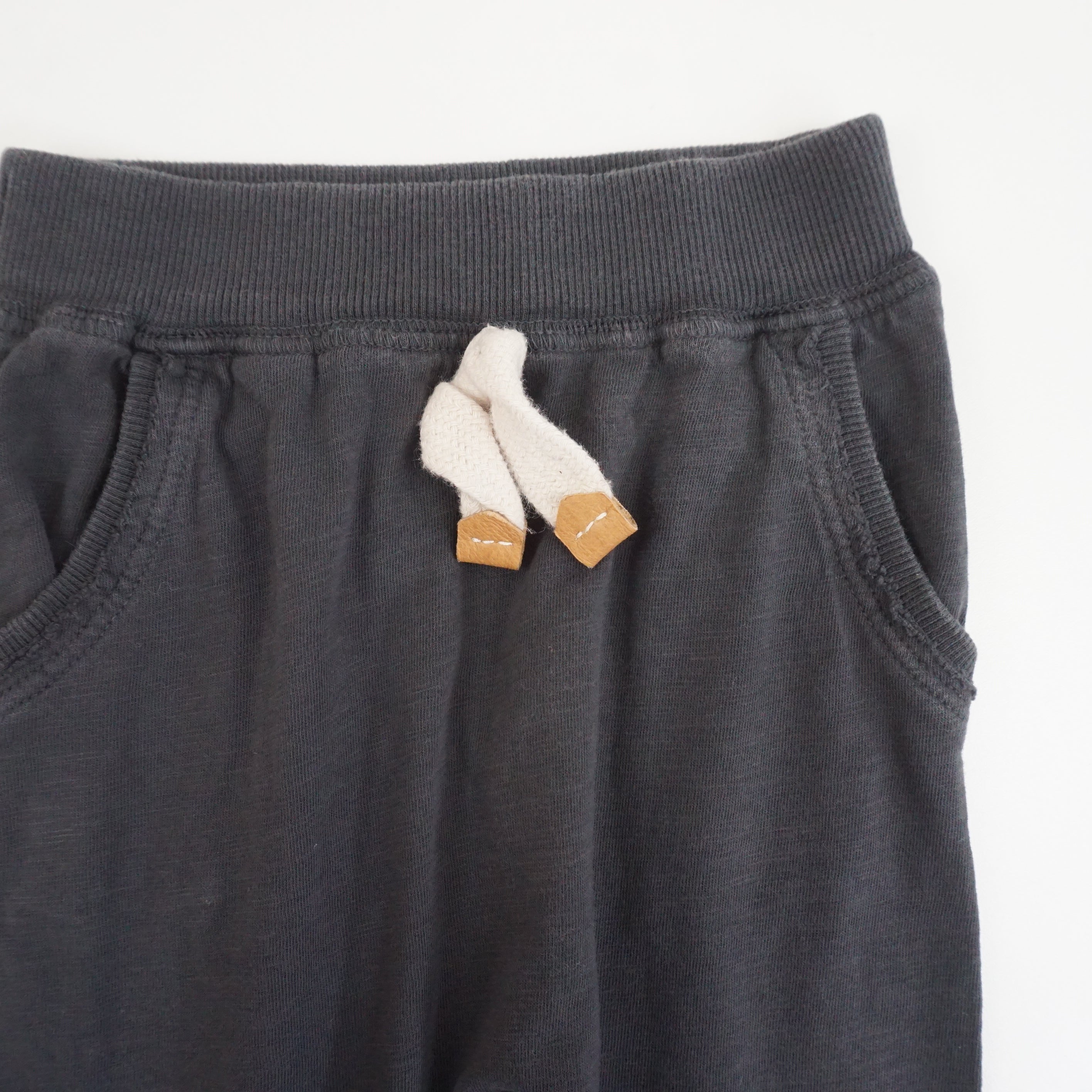 Pantalon Noir - 9 mois