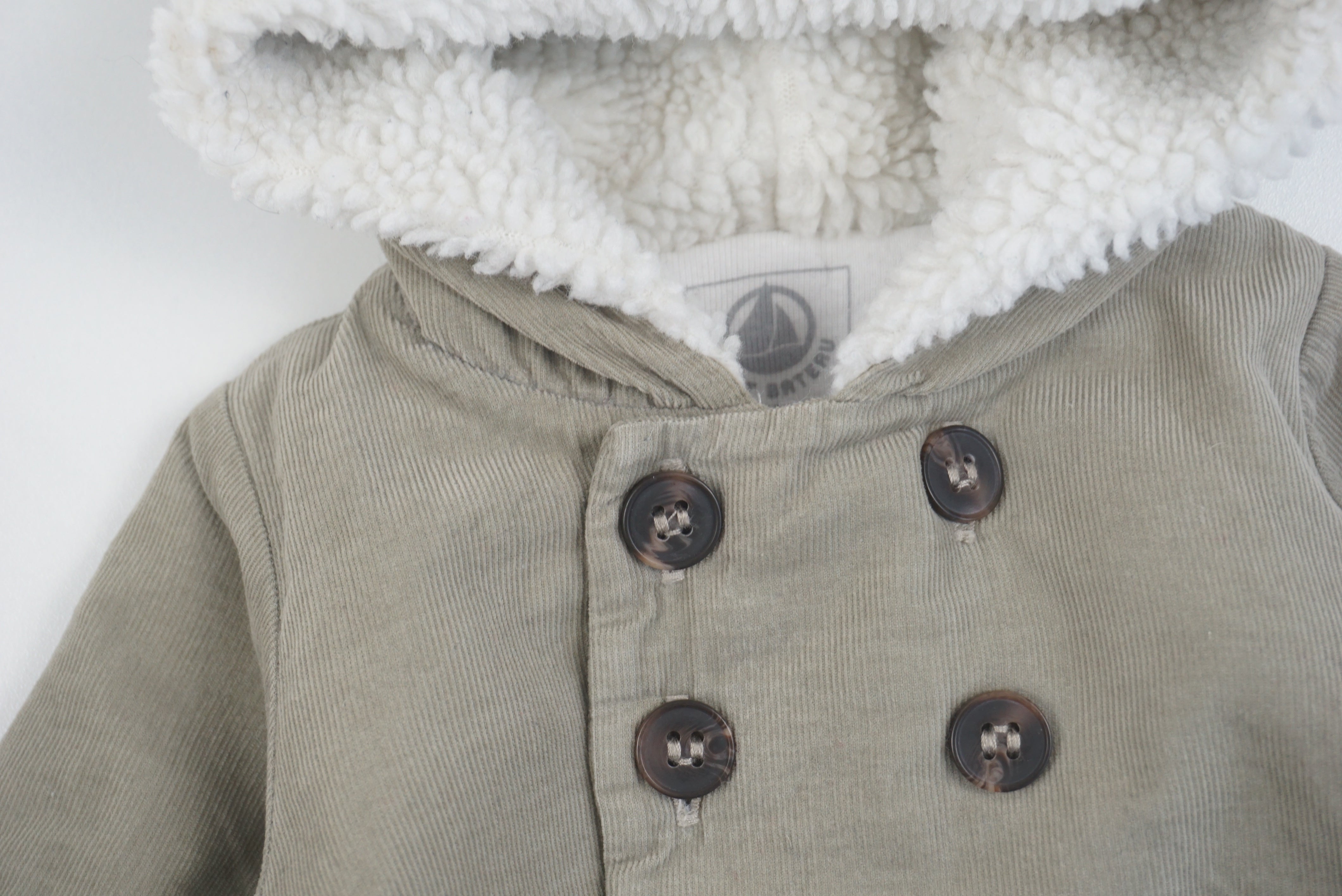 Manteau Taupe - Naissance