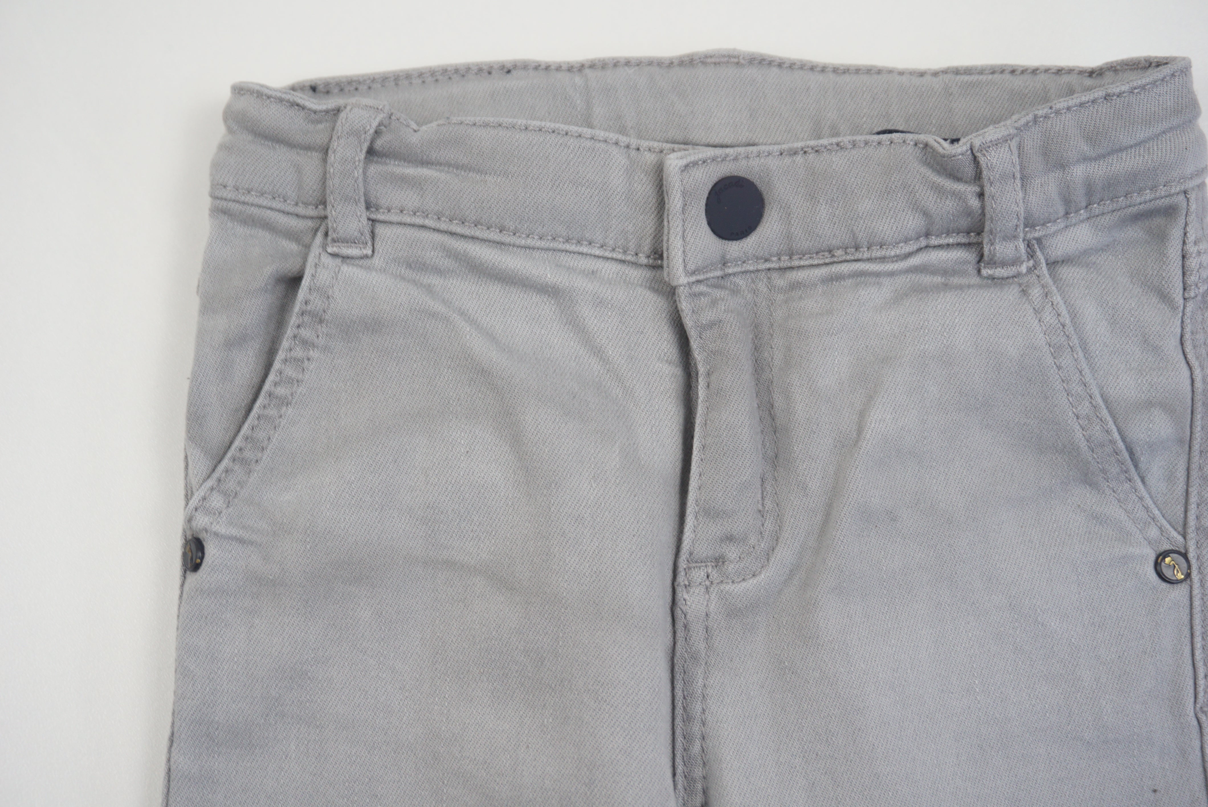 Jean Gris - 18 mois