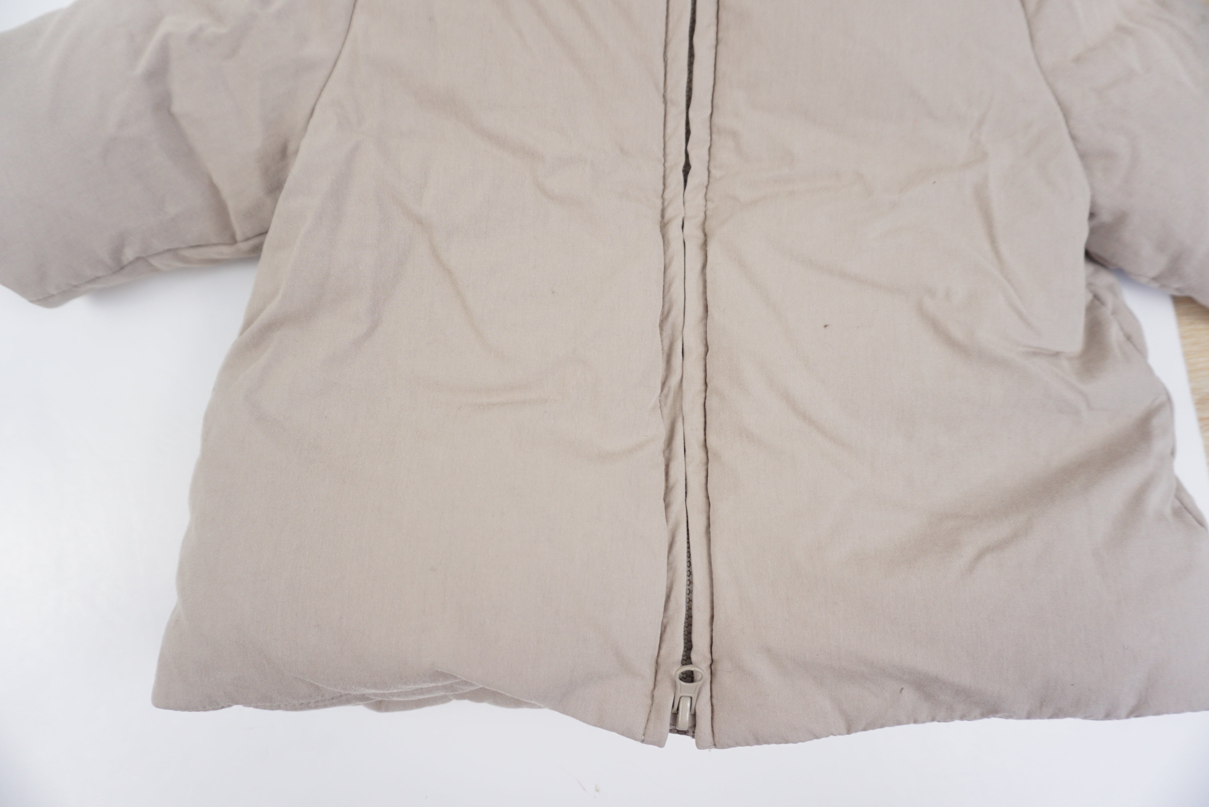 Burnou Greige - 3 mois