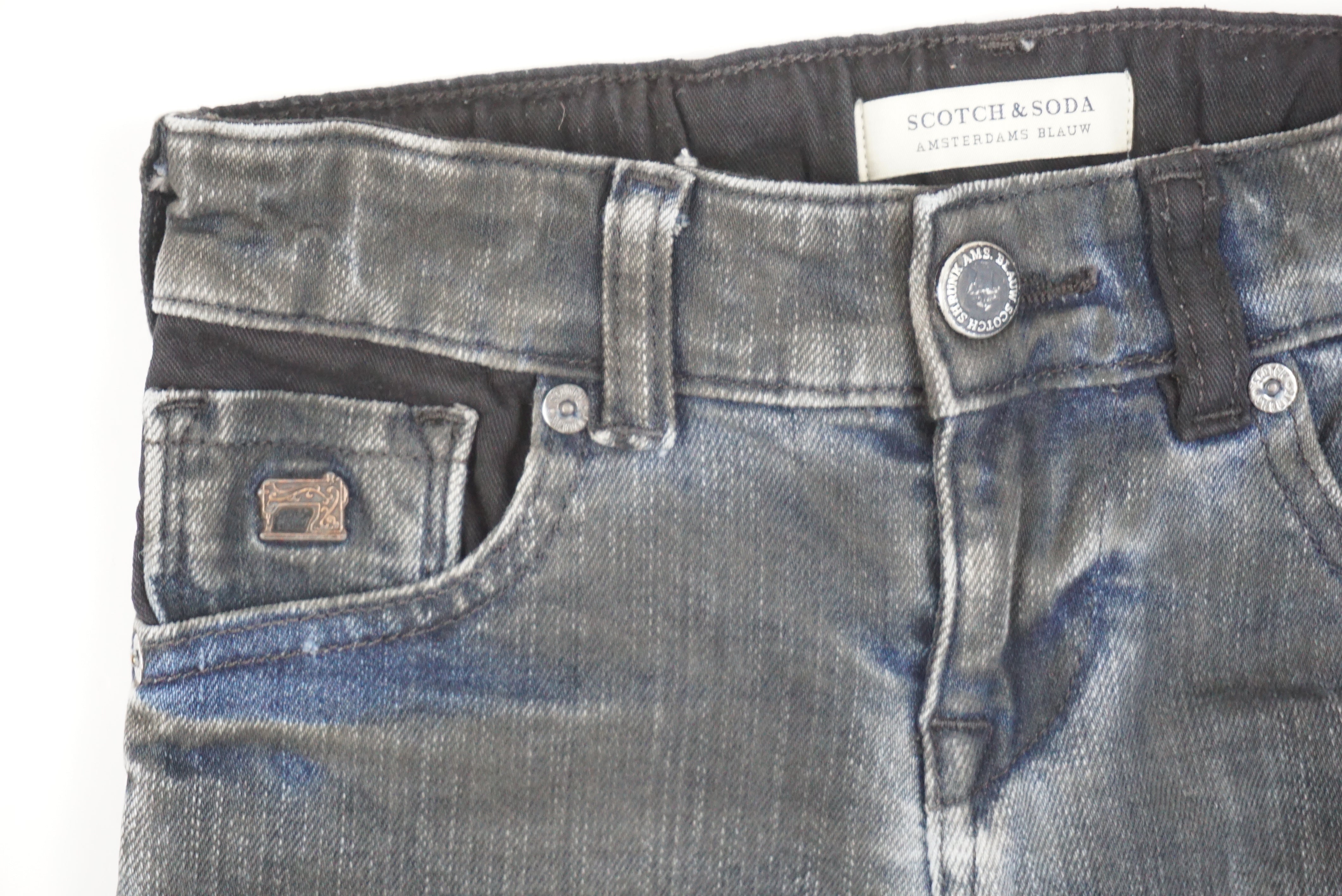 Bermuda Noir - 4 ans