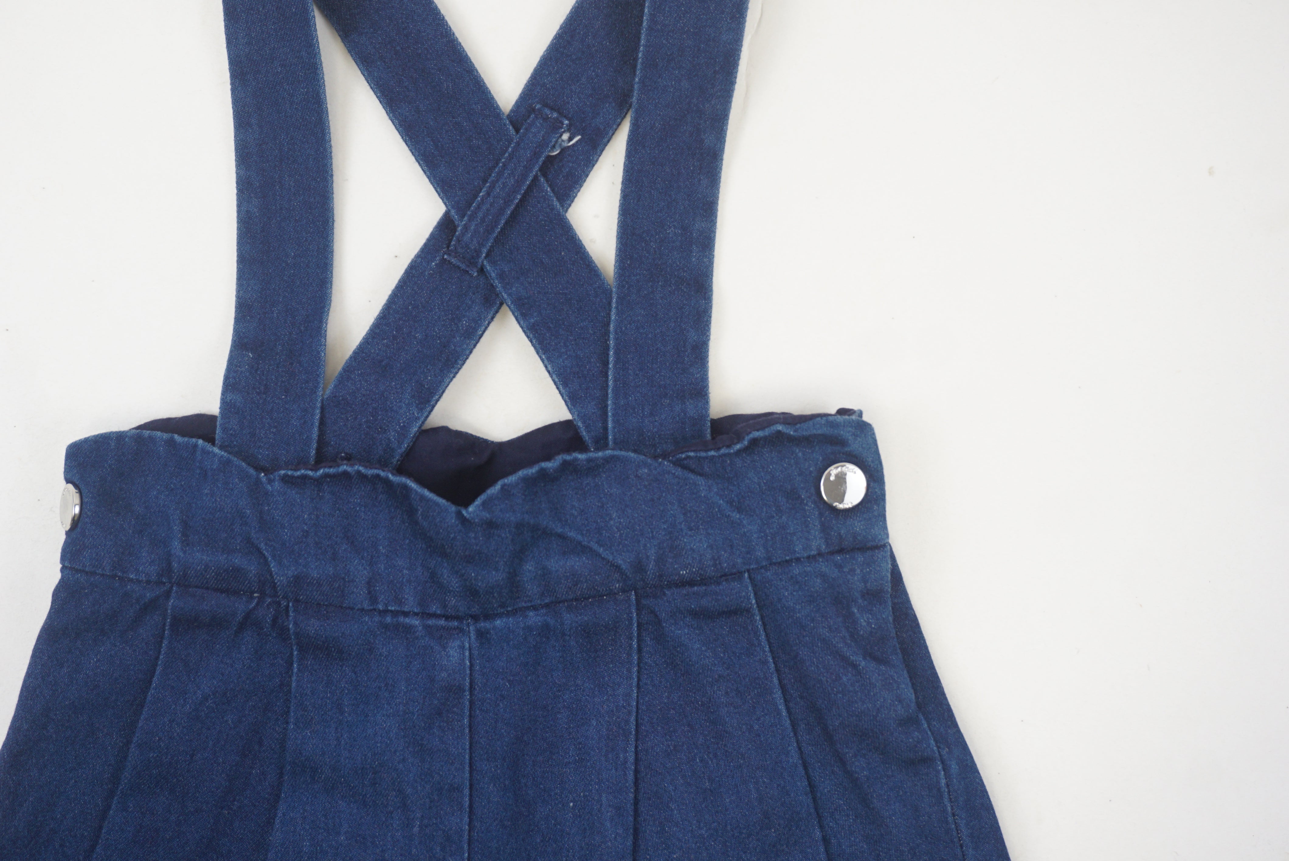 Short Bleu à bretelles - 6 mois