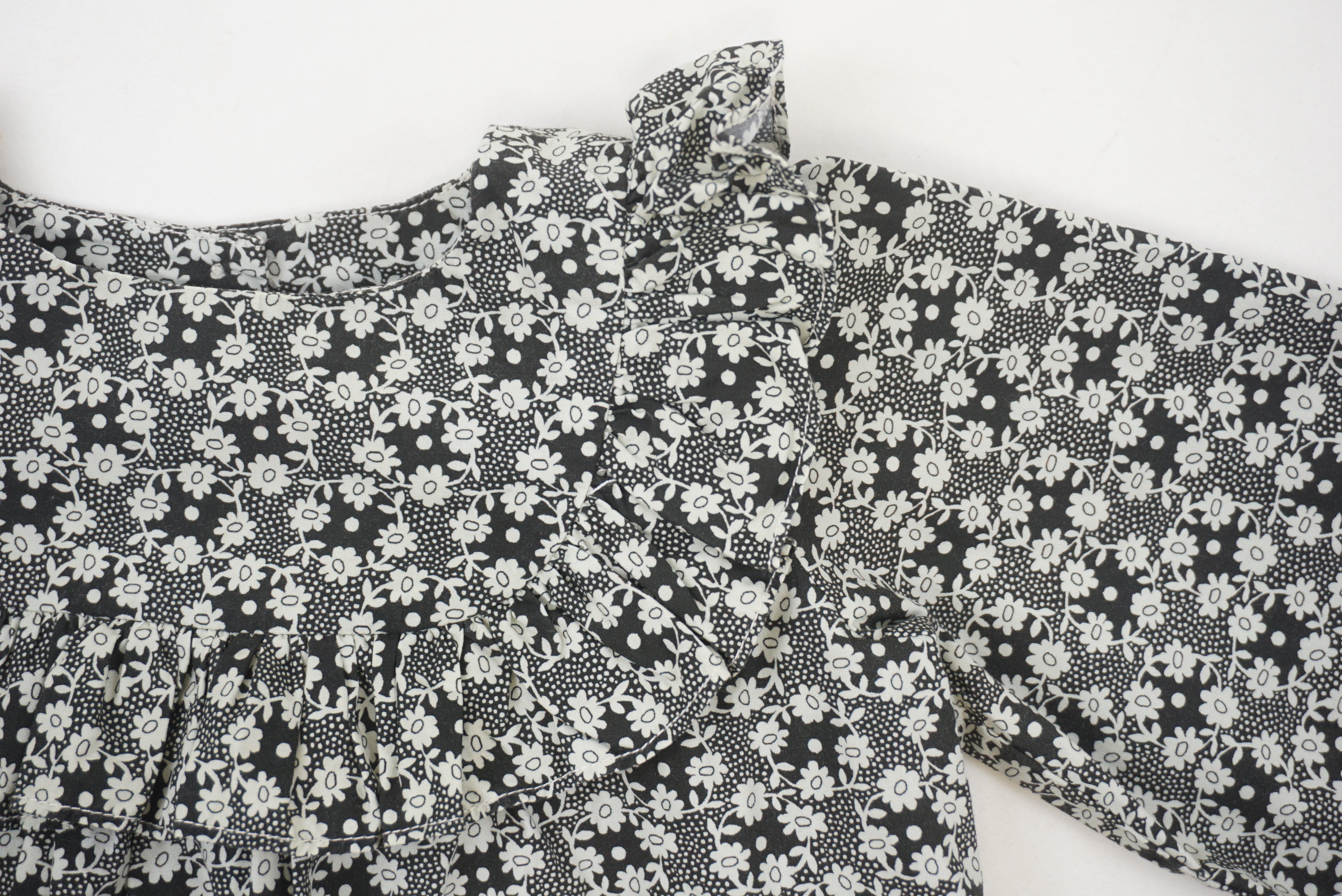 Robe Noir - 2 ans