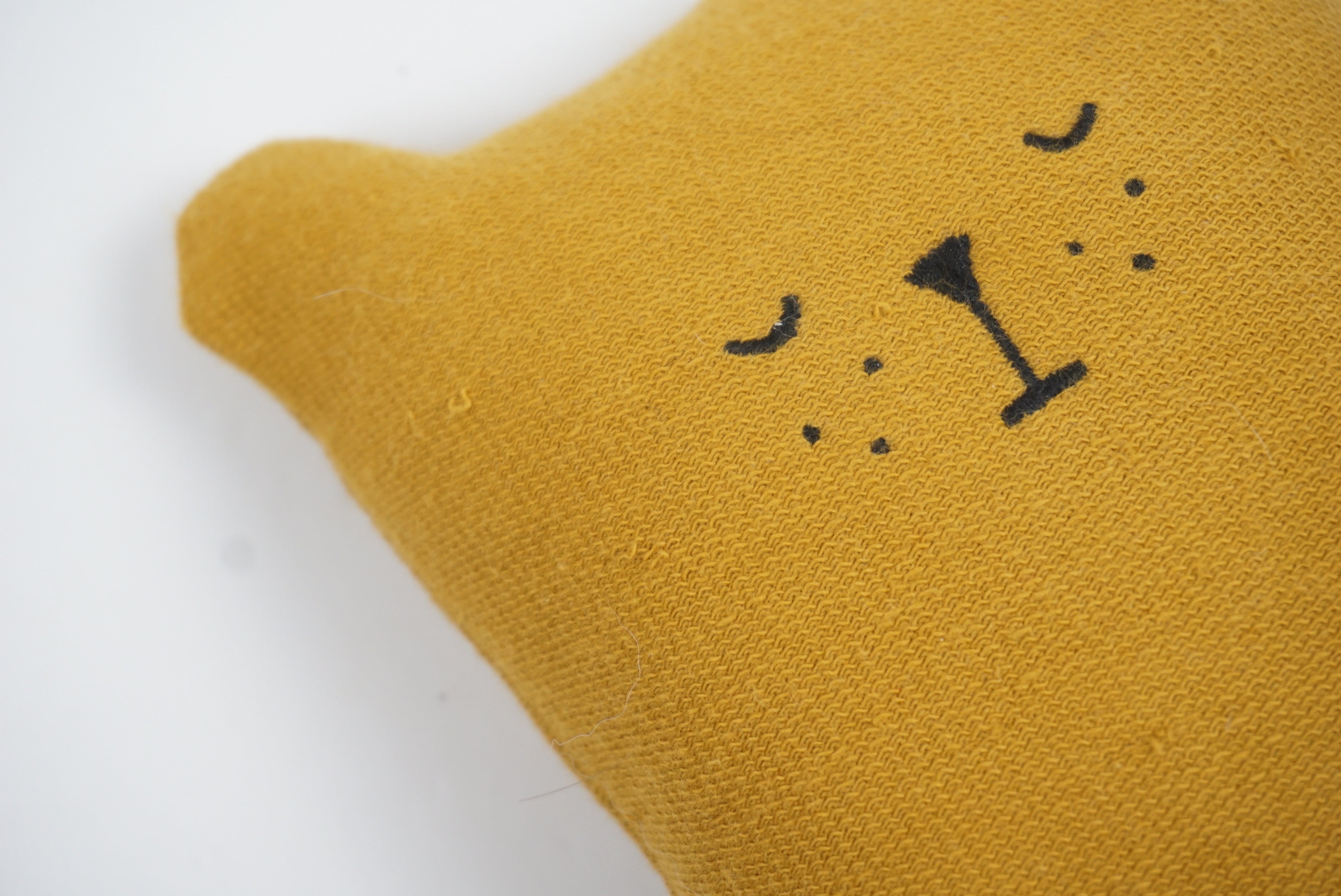 Coussin à Musique Moutarde