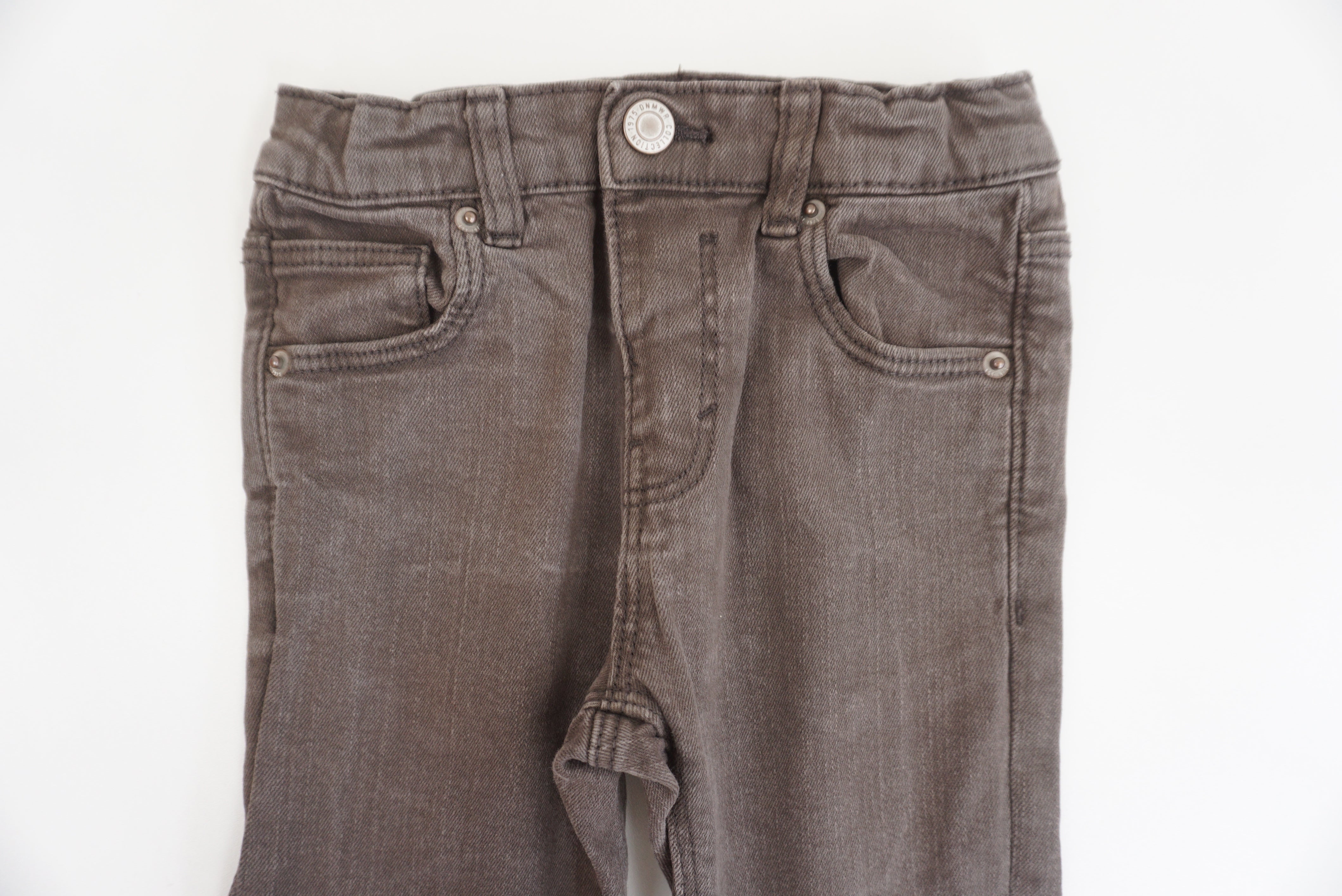 Jean Gris - 18/24 mois