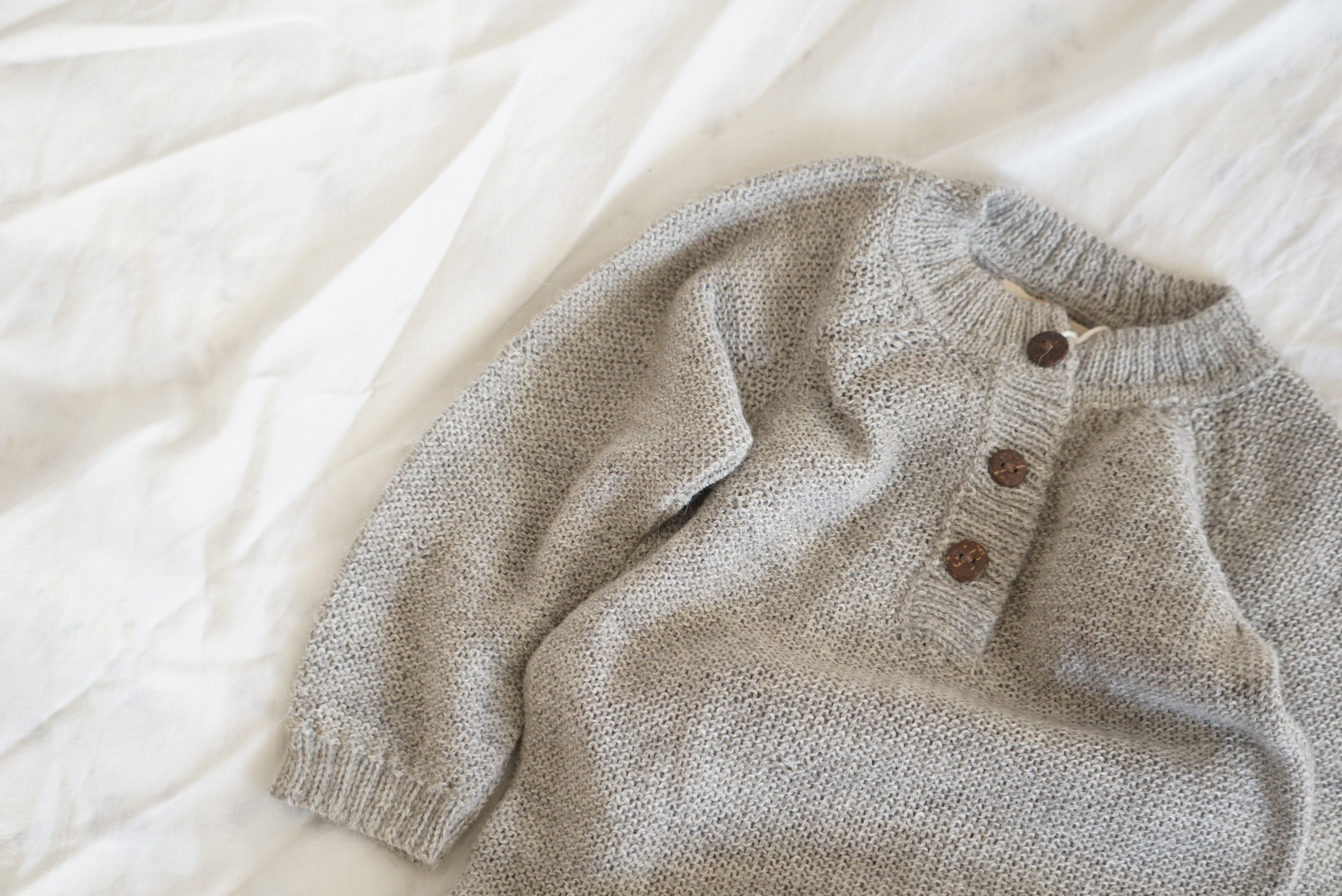 Combinaison Gris - 6 mois (neuf)