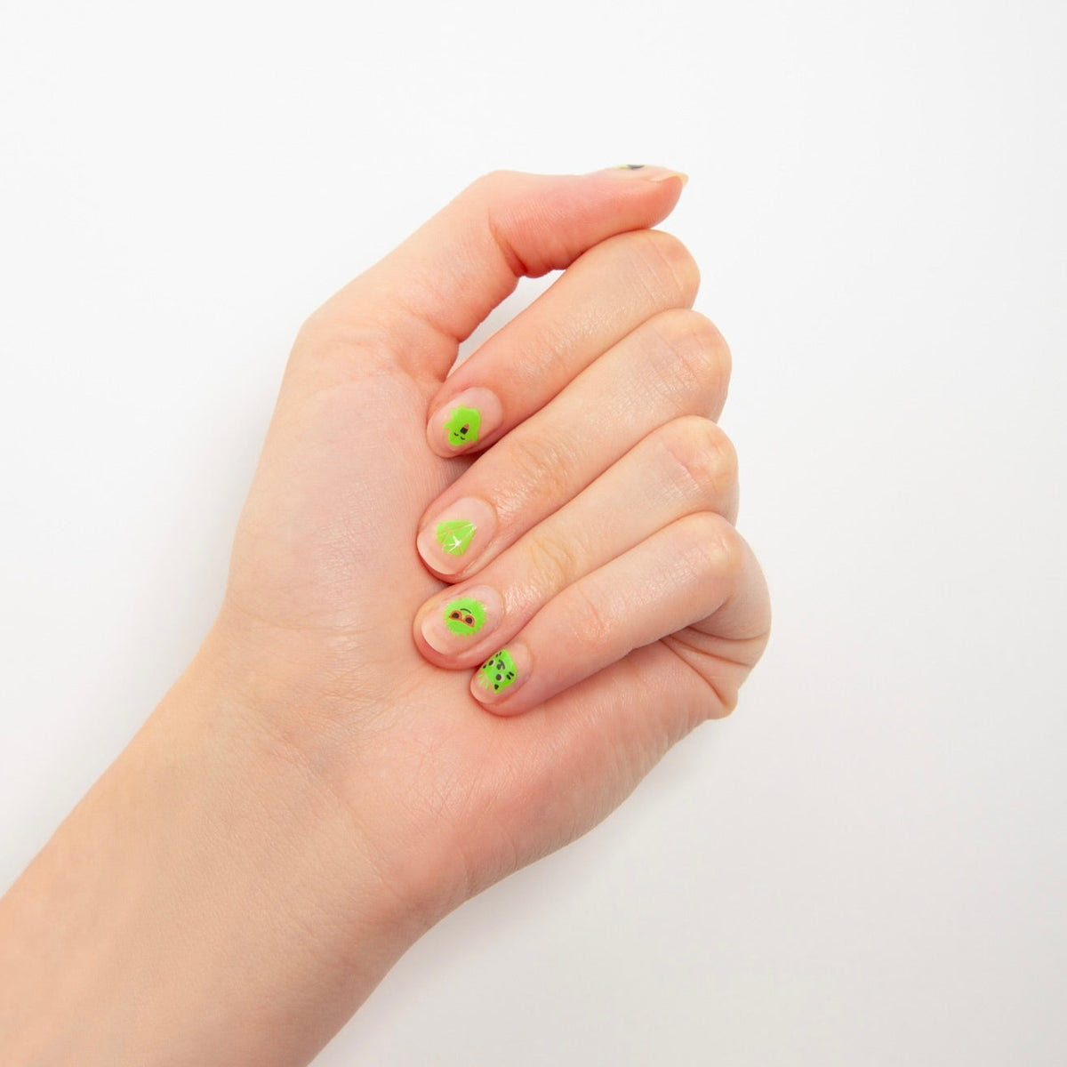 Nail stickers Glow Party en situation