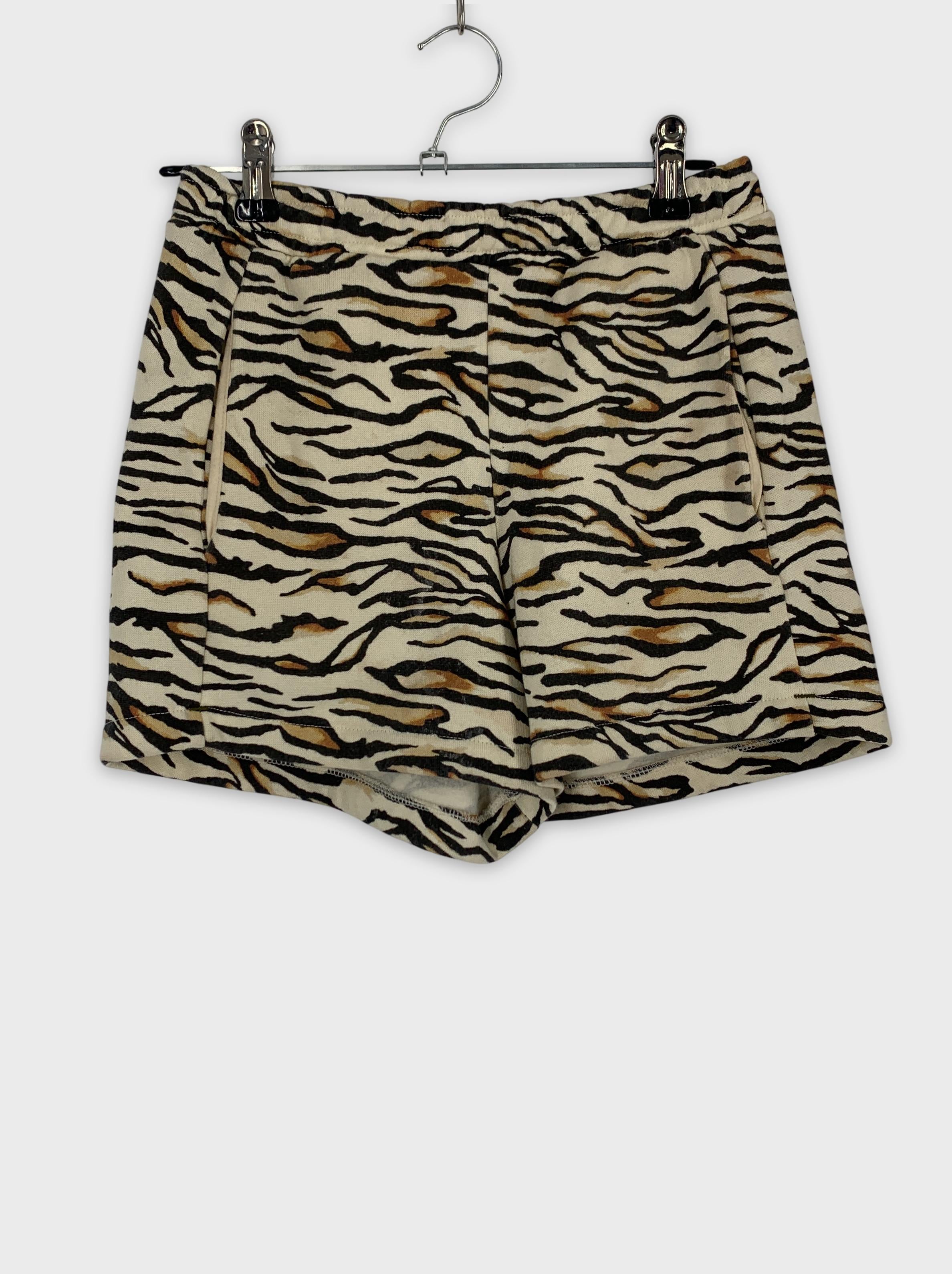 0-Betterrose - Short - 8