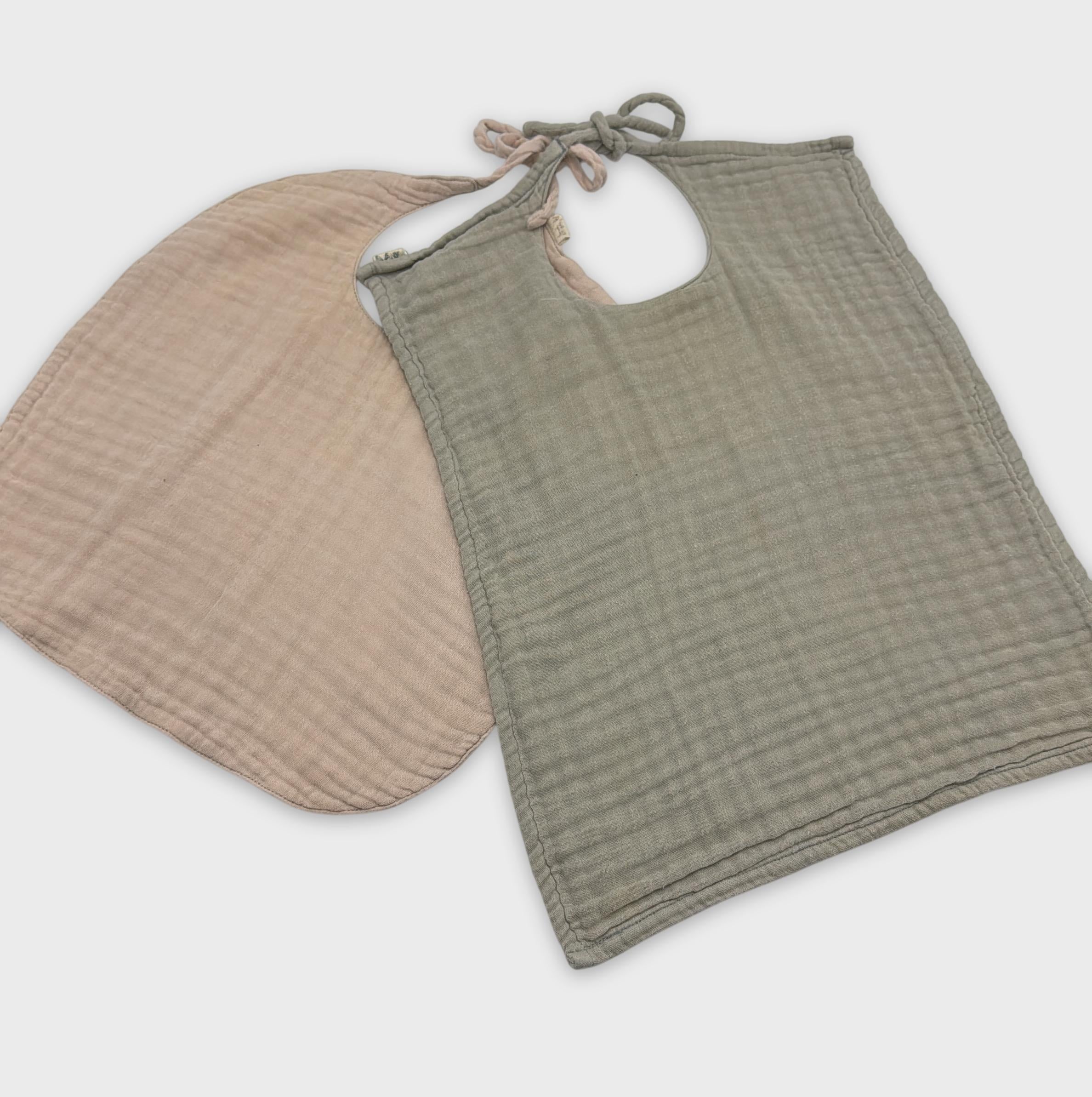 0-Unknown - Bavoirs - Unknown