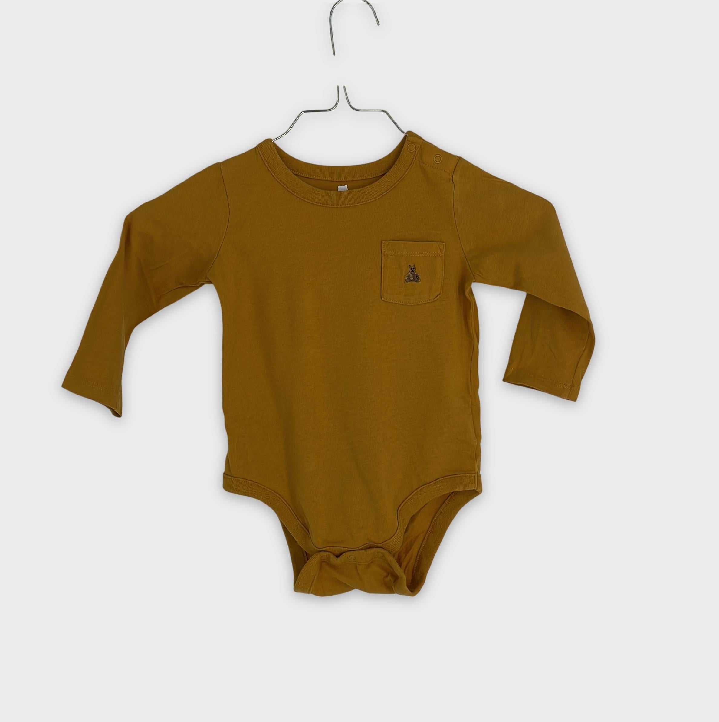 0-Baby Gap - Body - 12-18 months