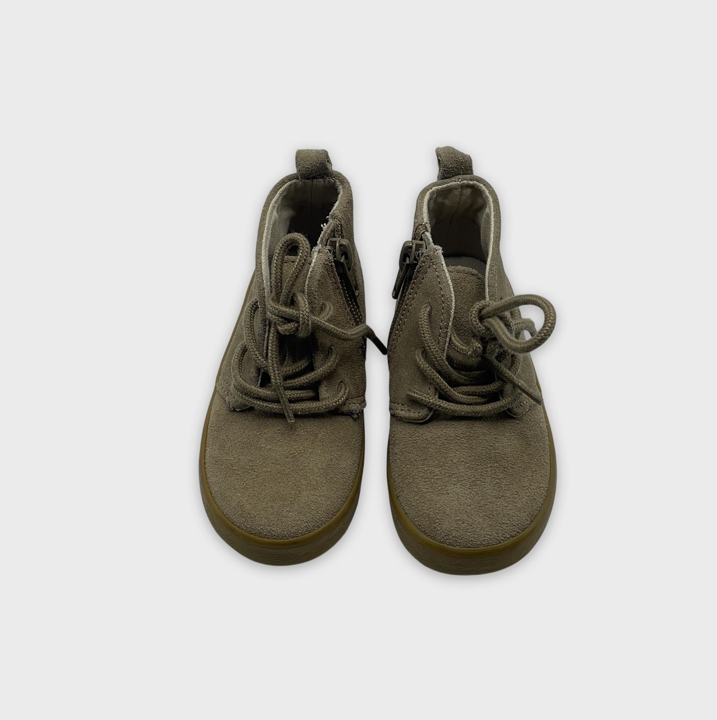 0-GAP - Chaussures montantes - 23