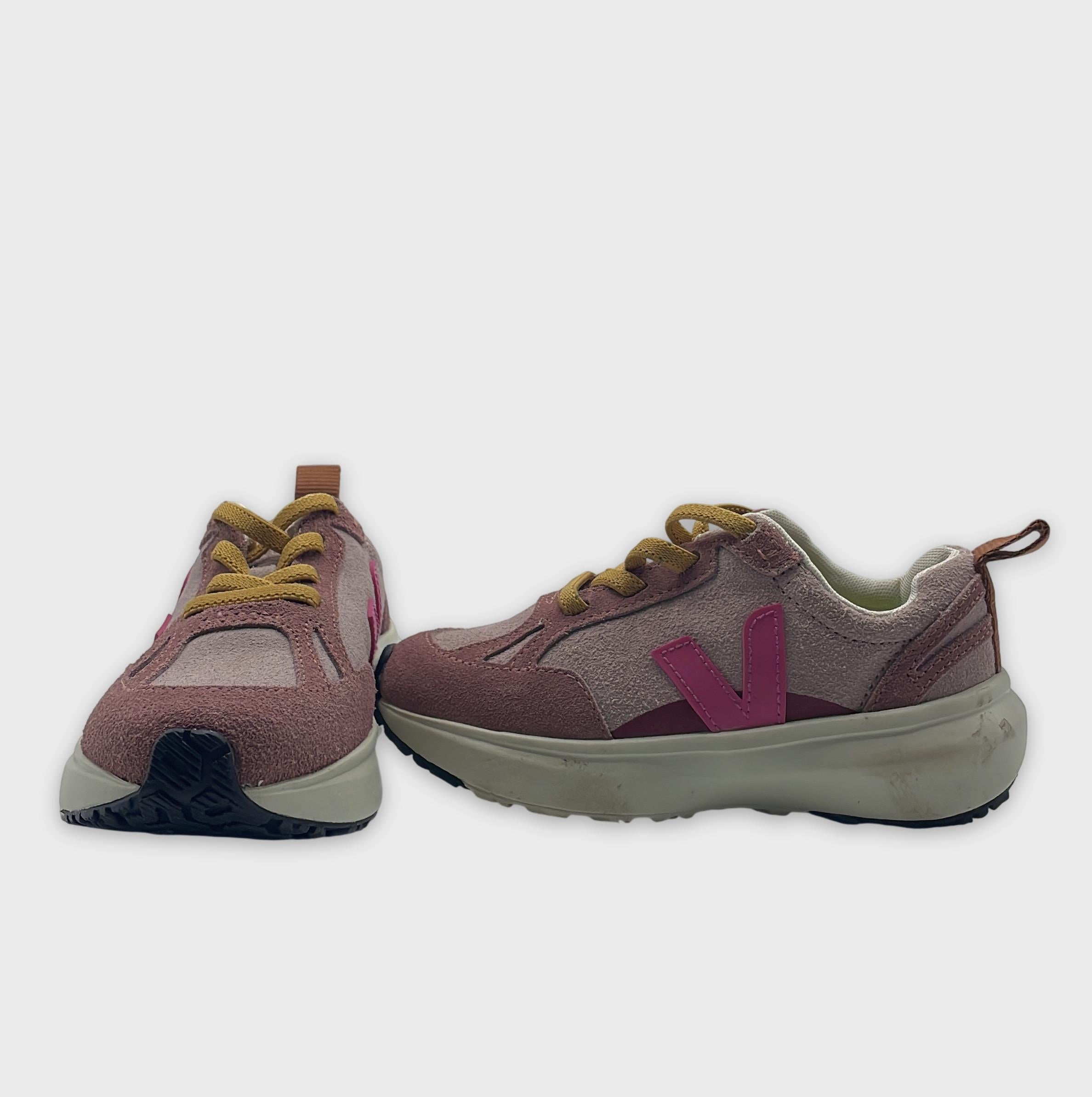 0-Veja - Baskets Enfant - T. 28