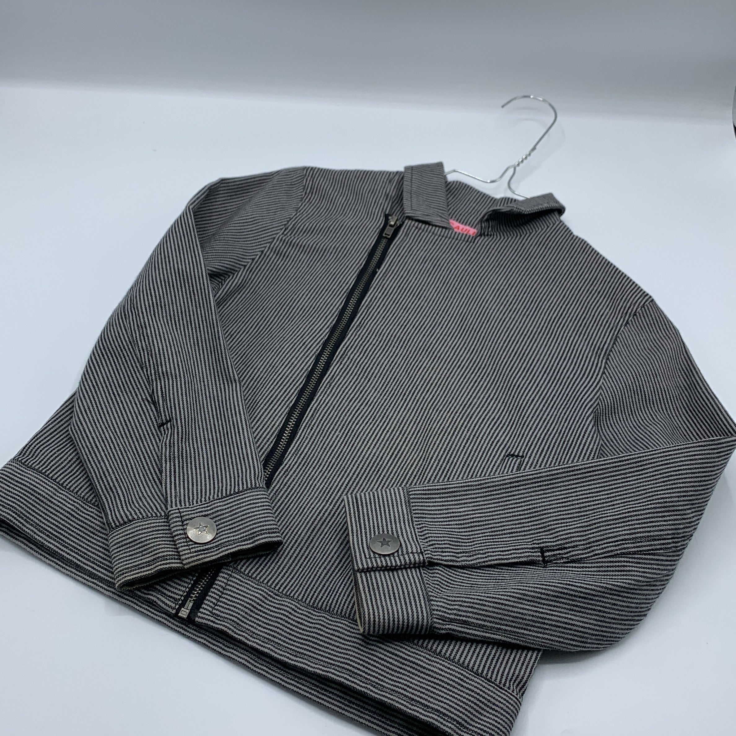 1-Veste rayée Monoprix 5-6 ans 👧