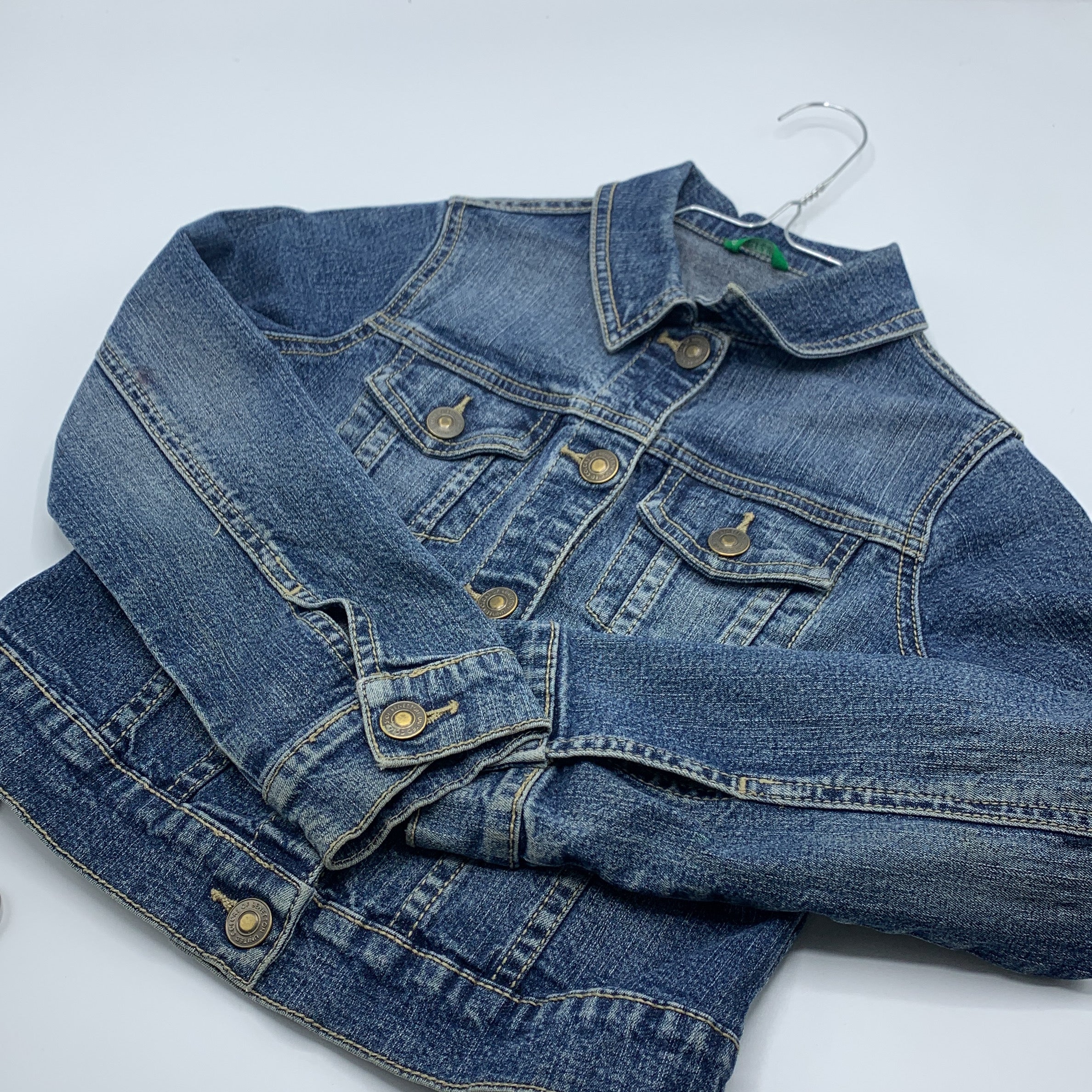 1-Veste en jean 💙 Benetton, modèle classique