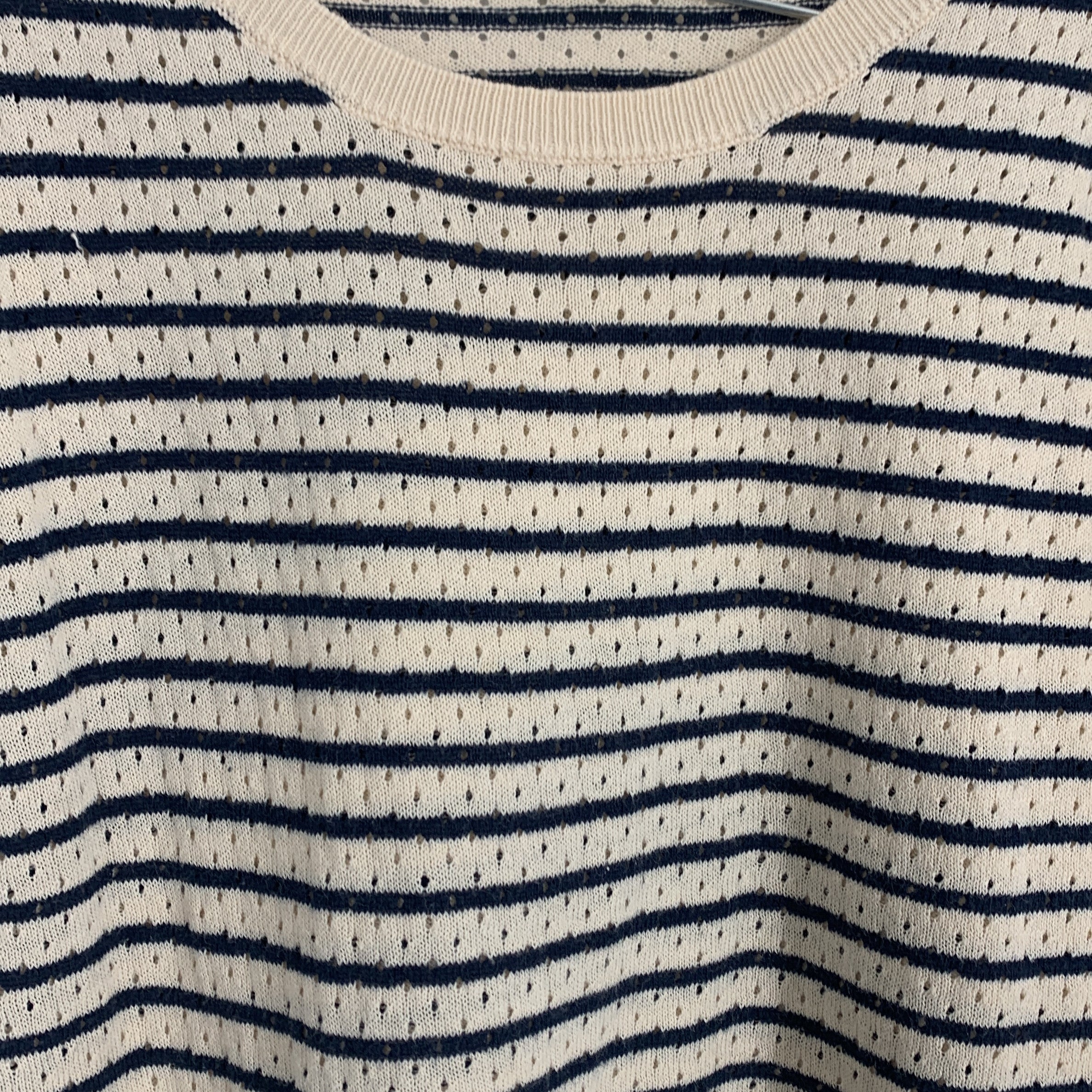 1-FUB - Haut maille rayé perforé - Taille inconnue