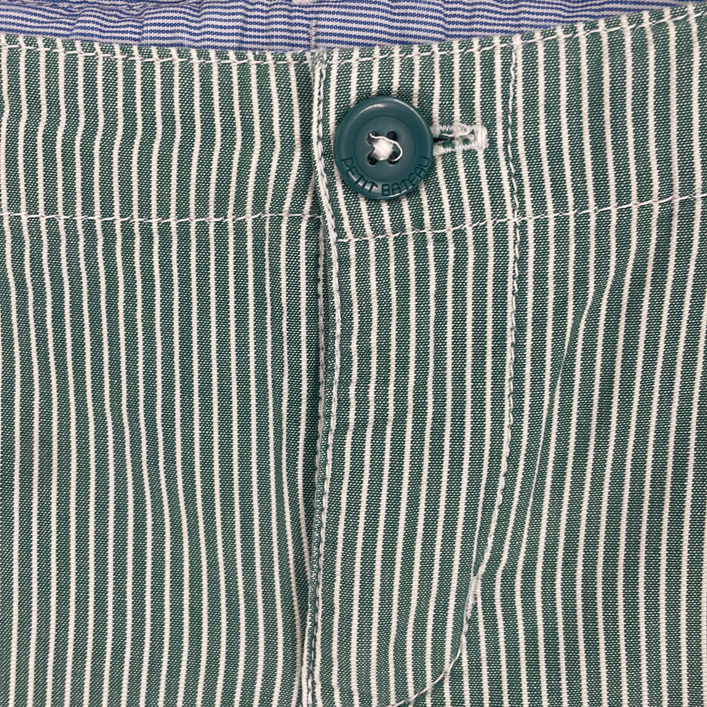 1-Short Petit Bateau 8 ans